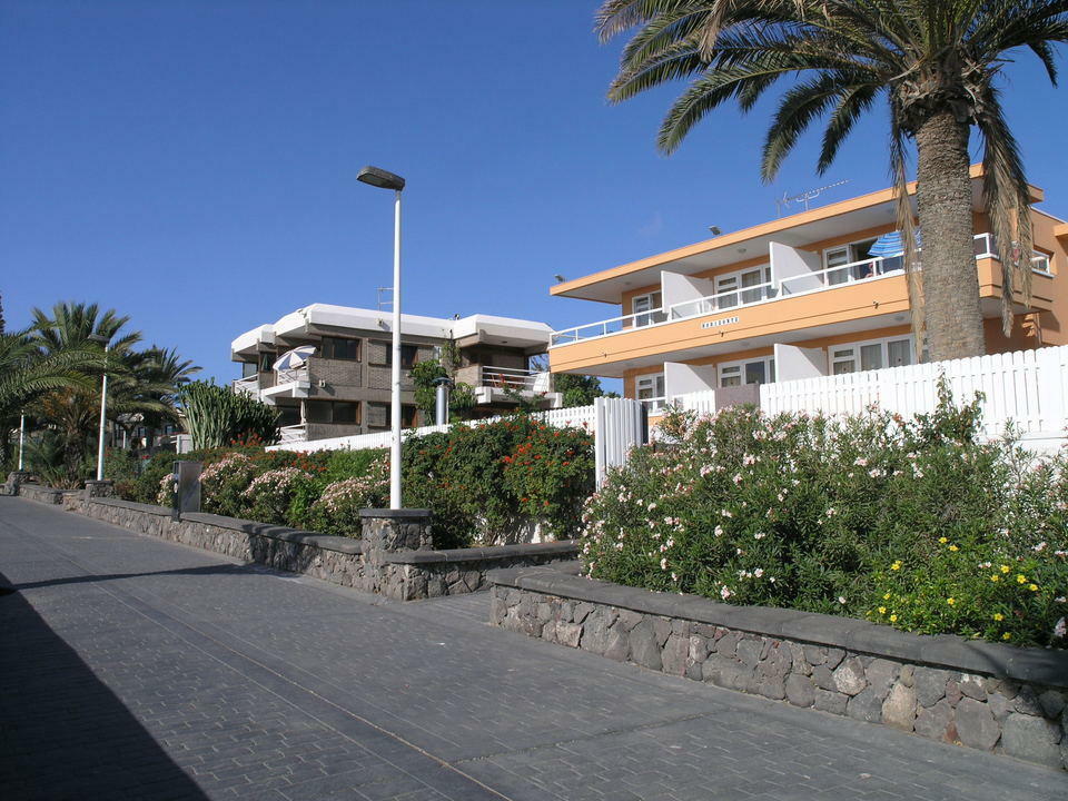 HZTE_desde Paseo Playa del Ingles Sept08 021.jpg