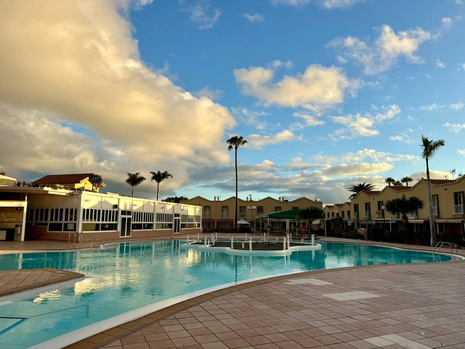 WhatsApp Image 2025-10-31 at 19.36.16.jpeg