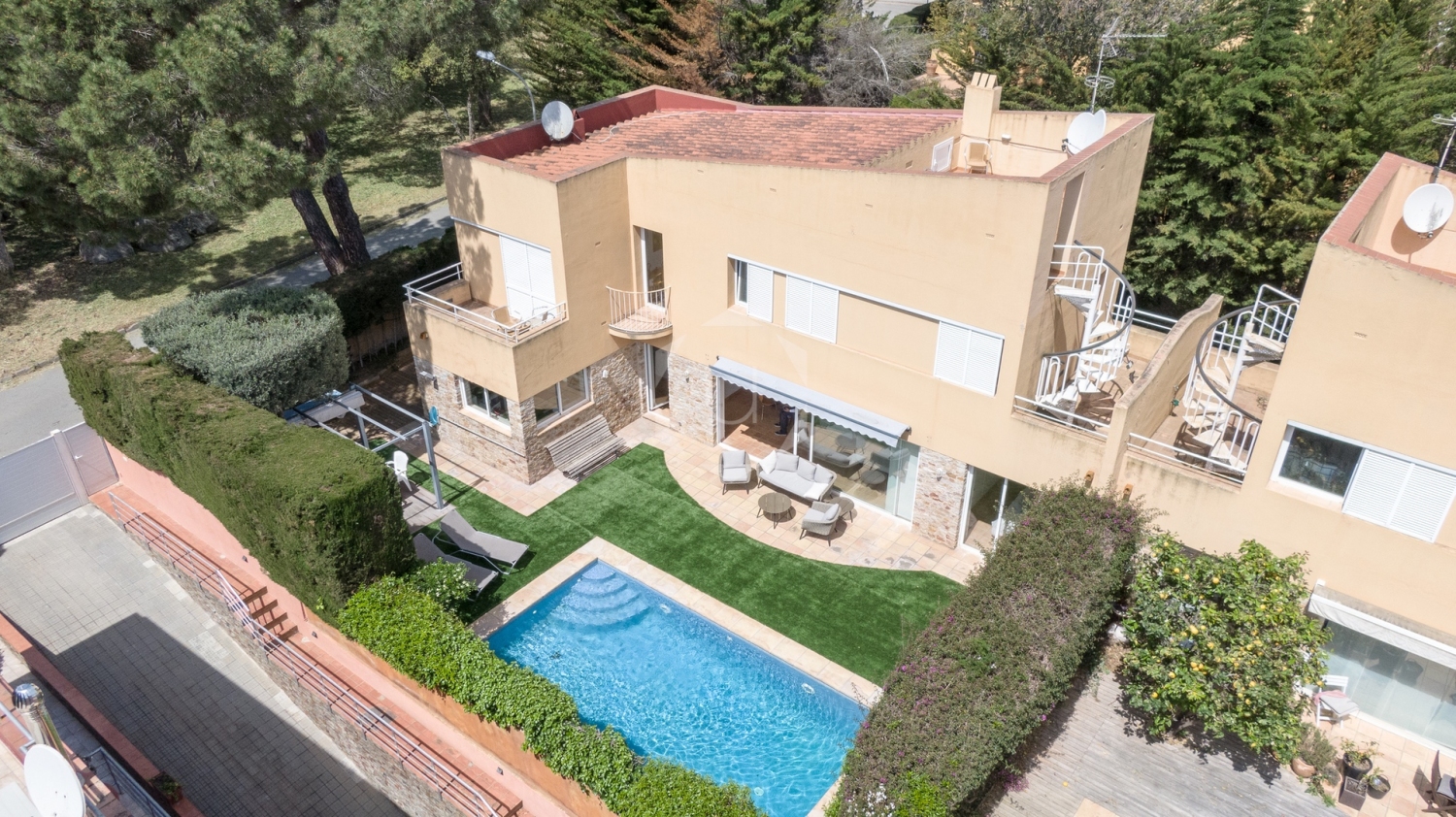 Unique Holiday Home, Casa Tarongers,Calella de Palafrugell, unique Costa Brava0000.jpg