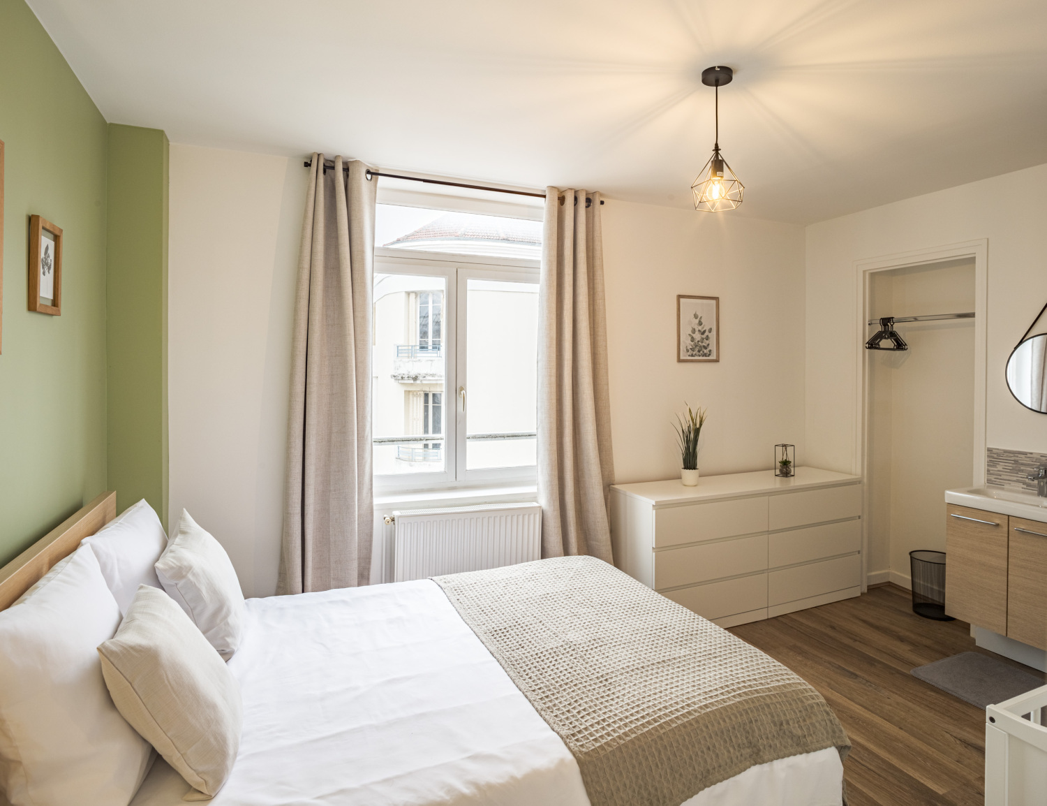 BW7A2642-Panorama HDR.jpg