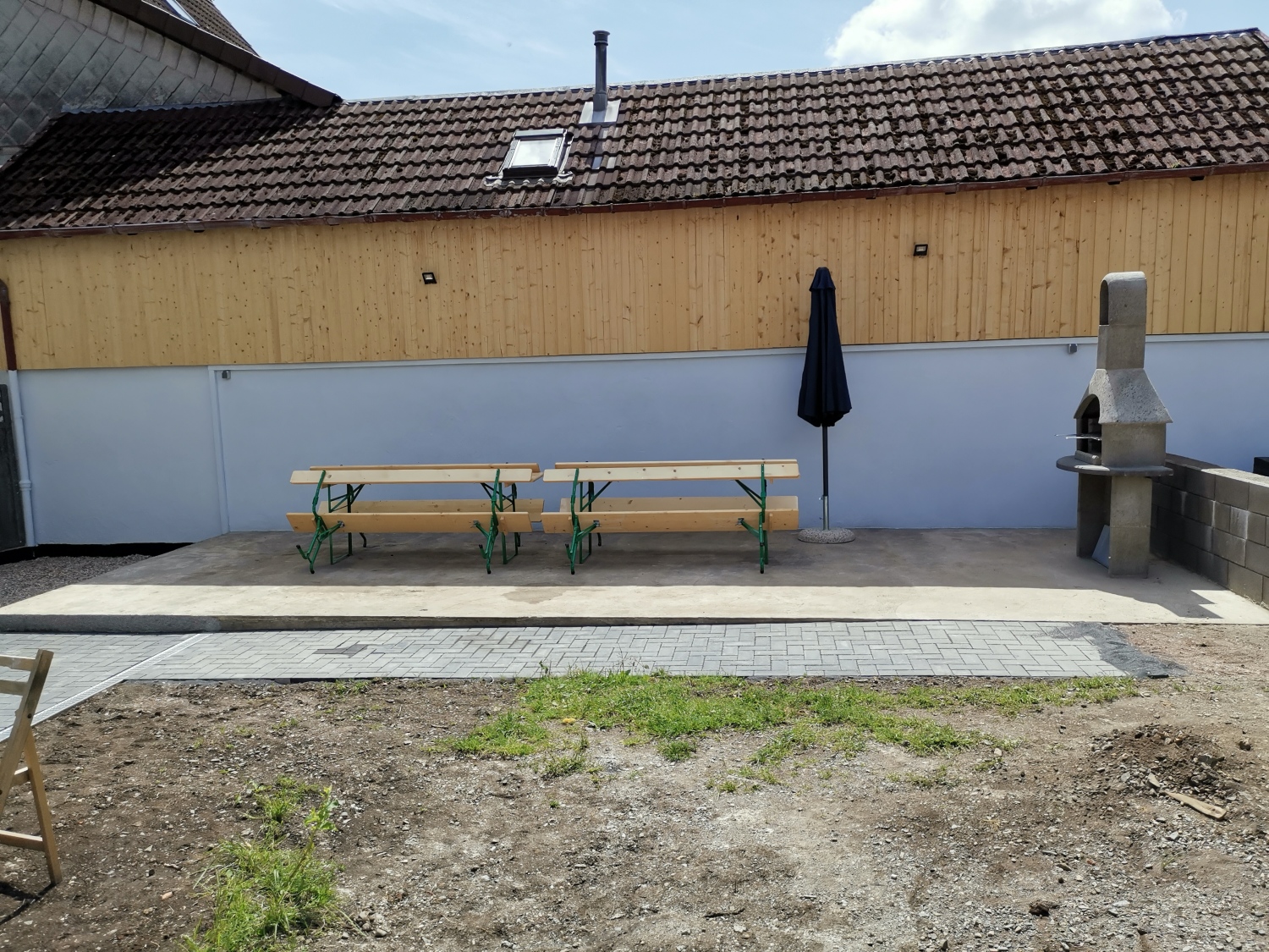 große Grillterrasse.jpg