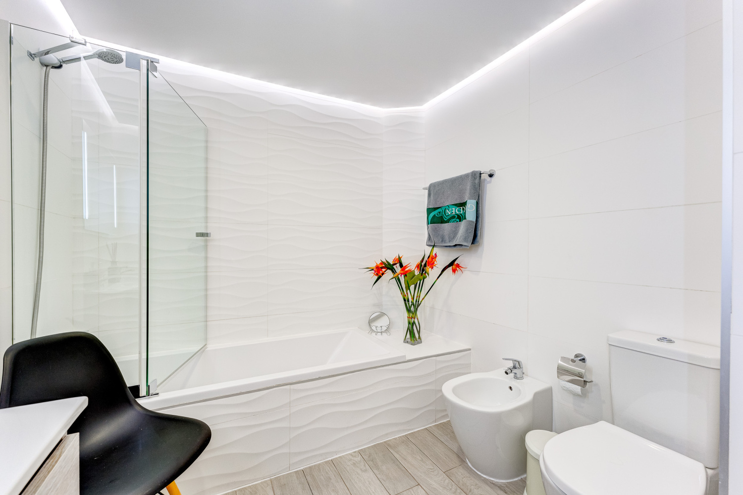 20230428 - 25 - Claudia - Playa Paraiso - FV-22.jpg