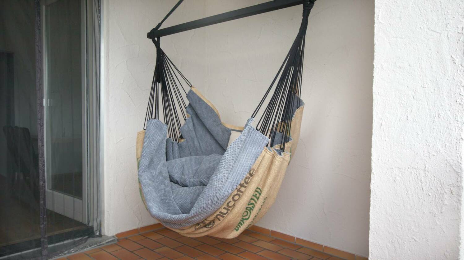 Hängematte Balkon zimmer2.jpg