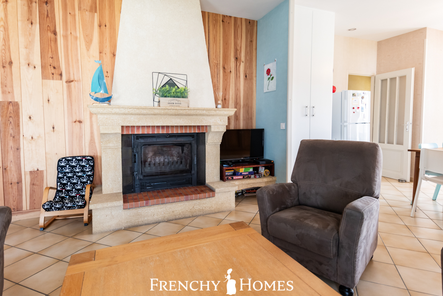 FrenchyHomes24Logo-150.jpg