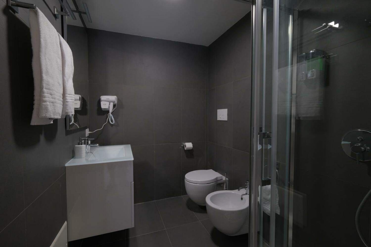 PHOTO-2024-06-22-16-10-32 34.jpg