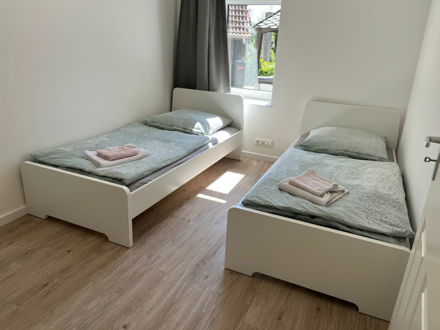 W6 Schlafzimmer 2 (2).jpg