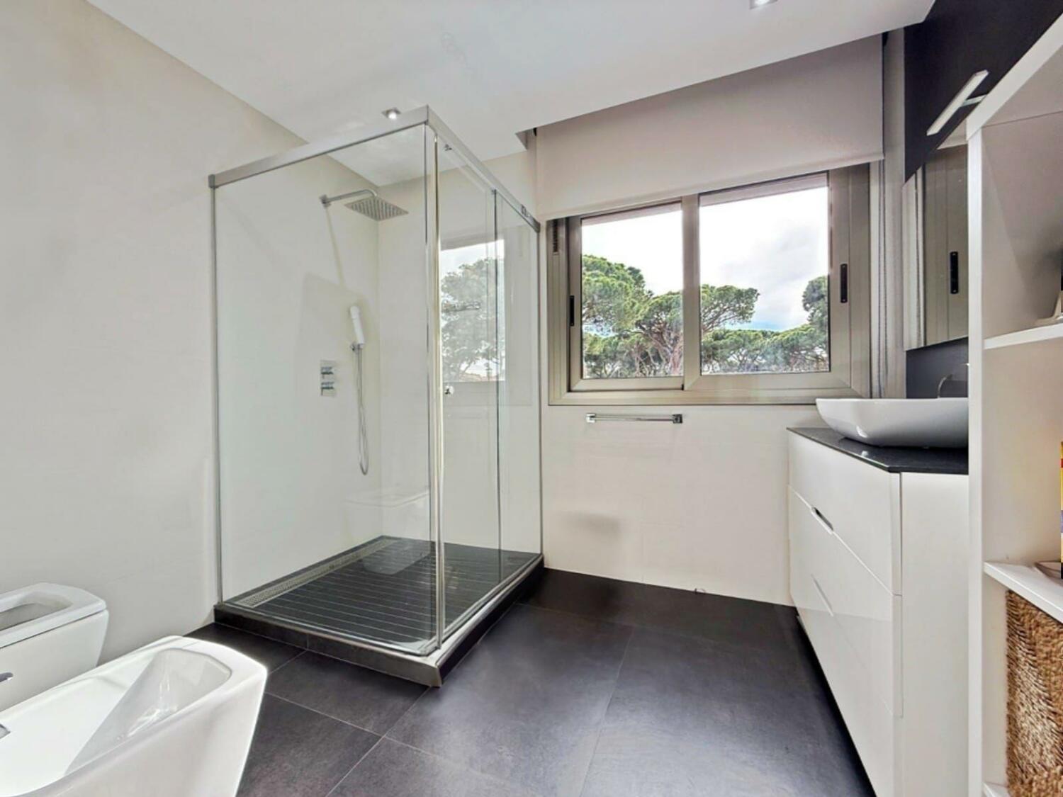 WhatsApp Image 2025-04-24 at 15.57.44 (5).jpeg