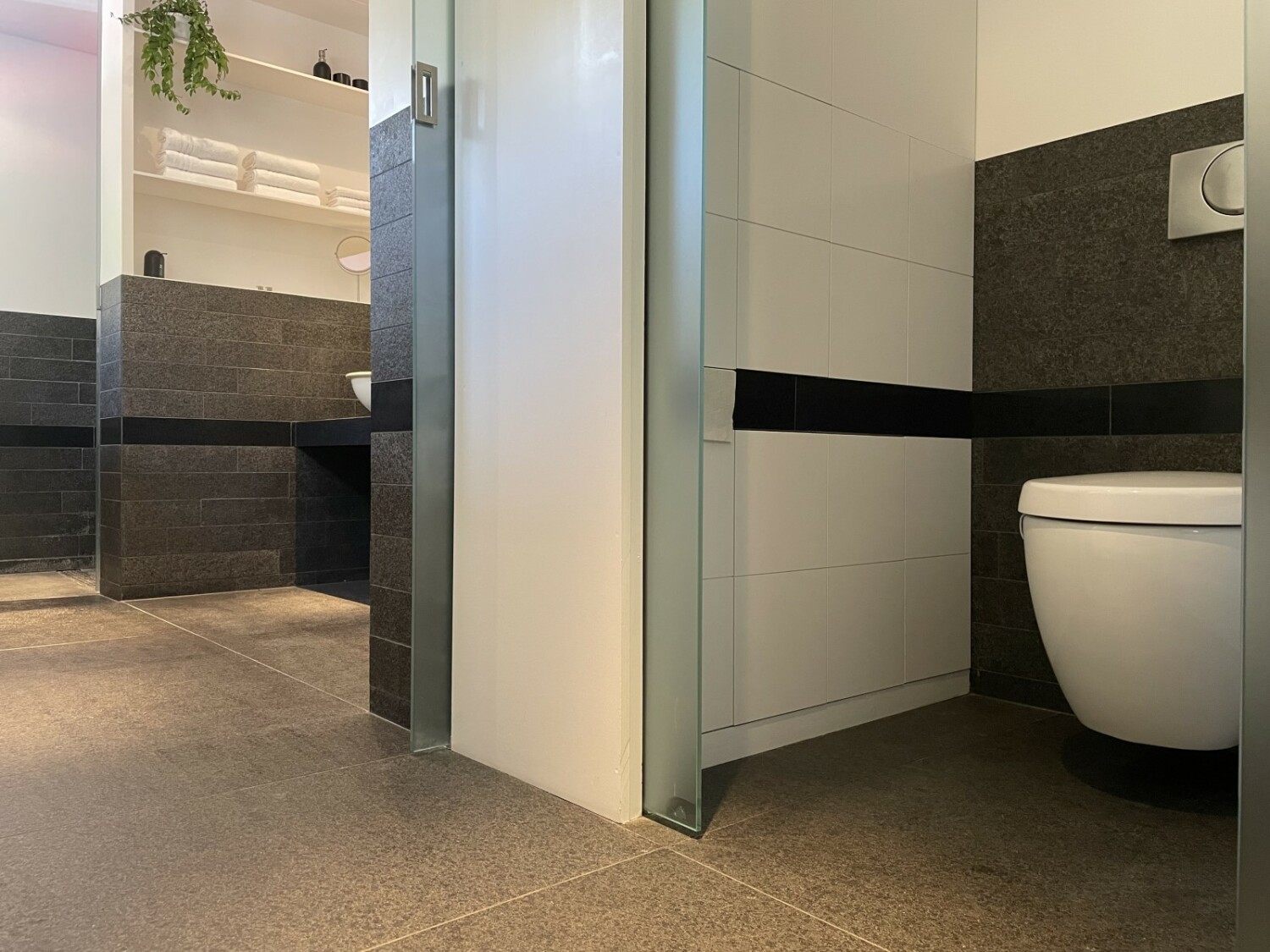 studio badkamer 16x12.jpg