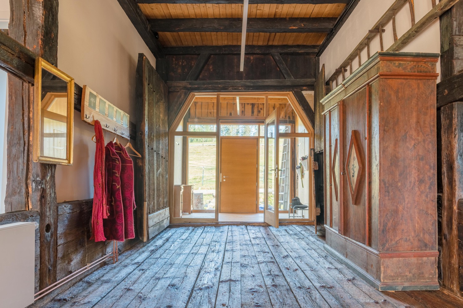 L19 Licht durchs Tennentor.jpg