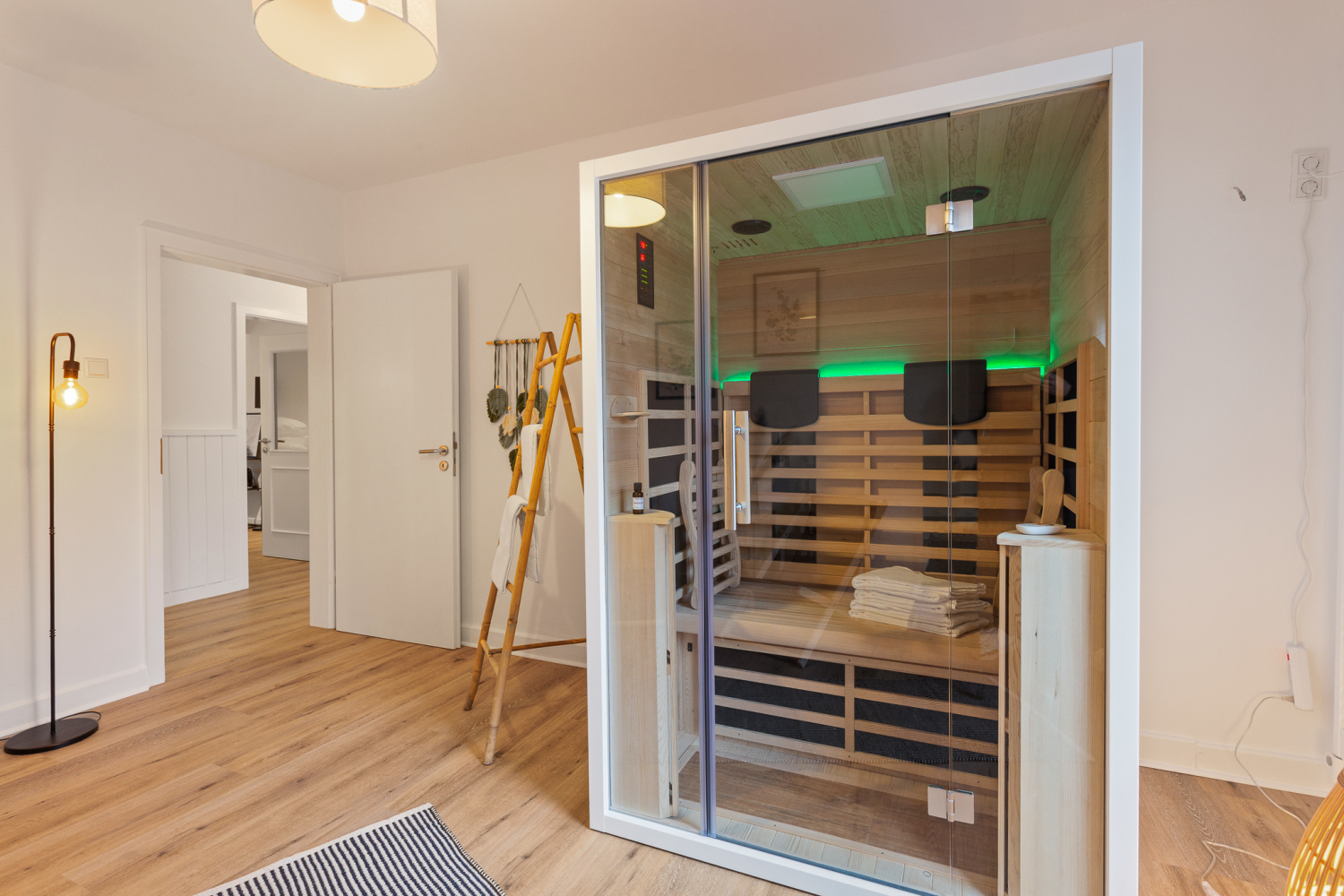 231215 low res-16.jpg