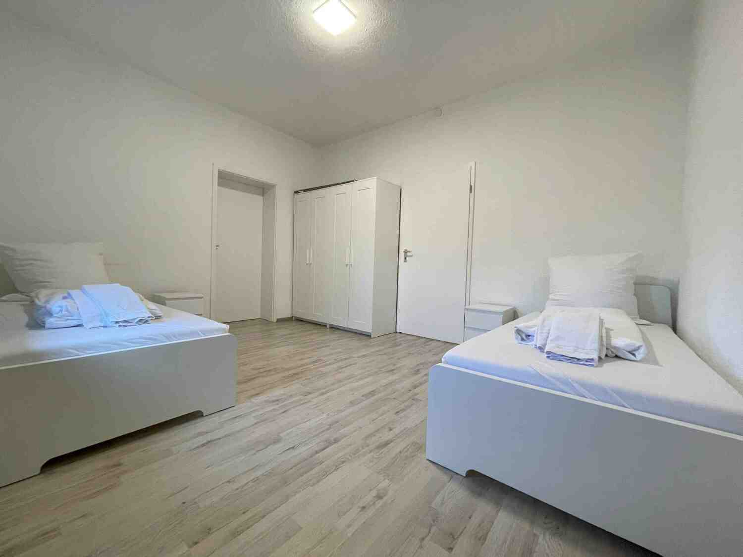 SAD401_(EG) Regensburger Straße 13, 92421 Schwandorf (8).jpg