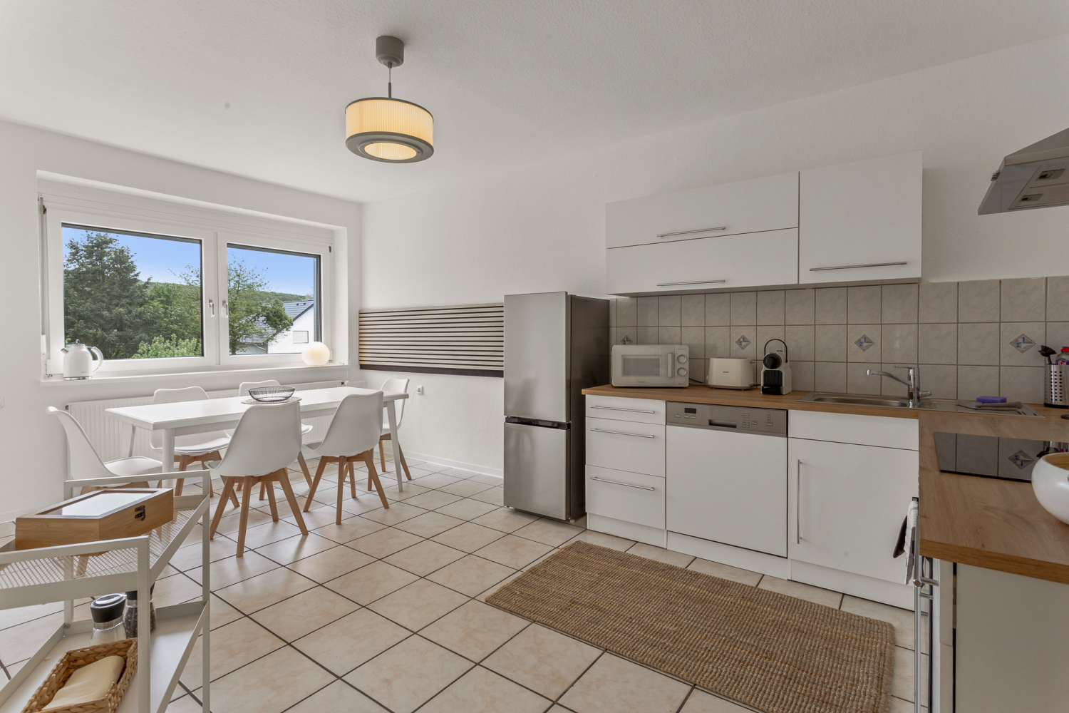 240505 low res-04.jpg