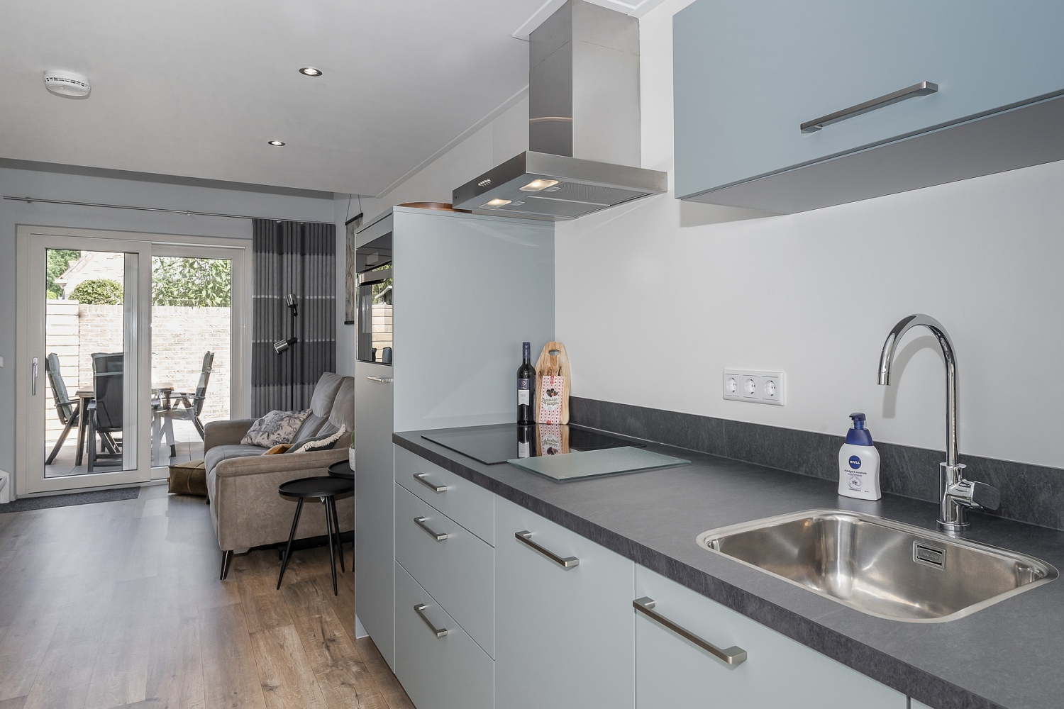 Keuken Vakantiehuis 2bijZee.JPG