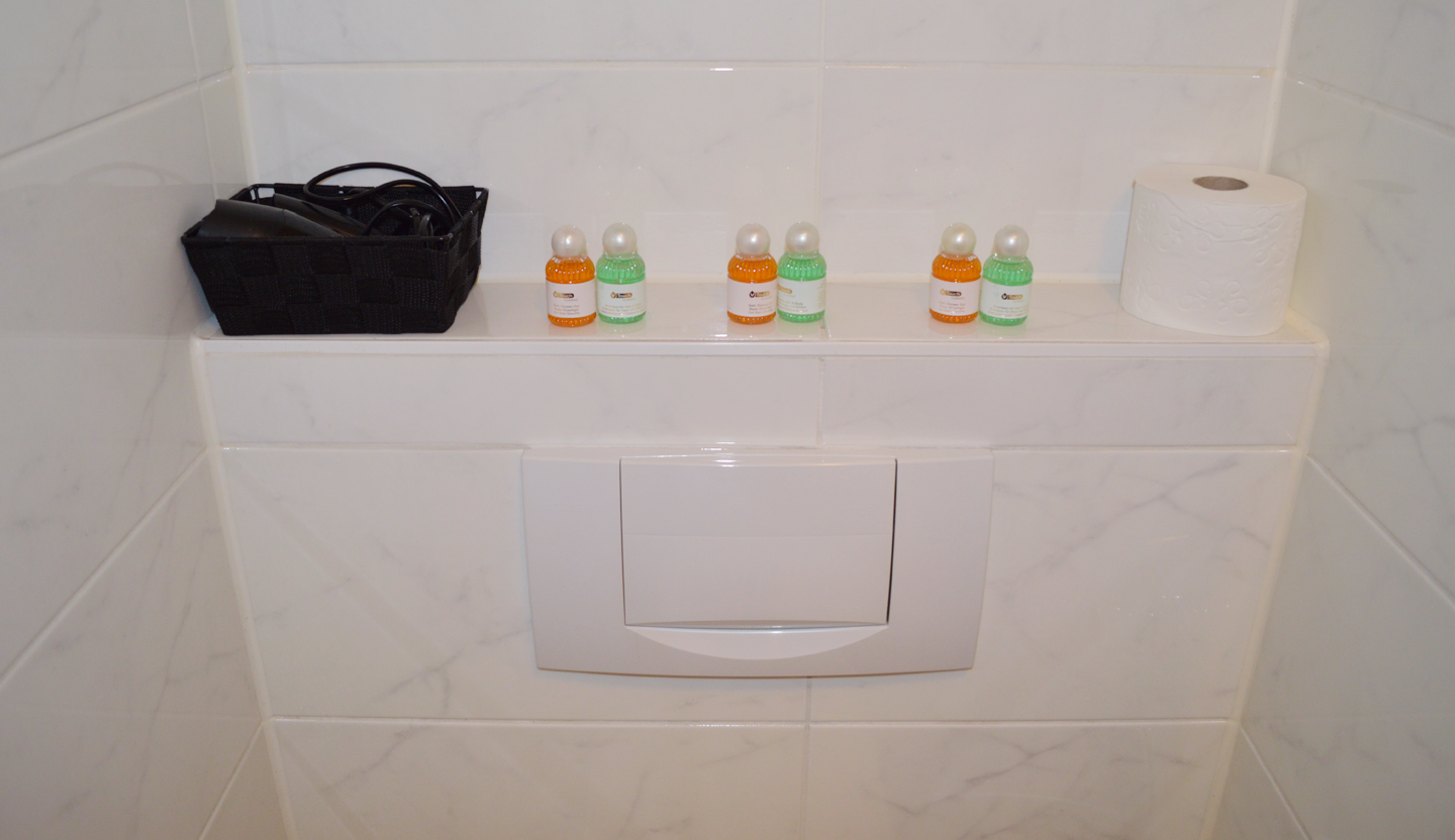 0DSC_0057_heller mehr Blauton.png