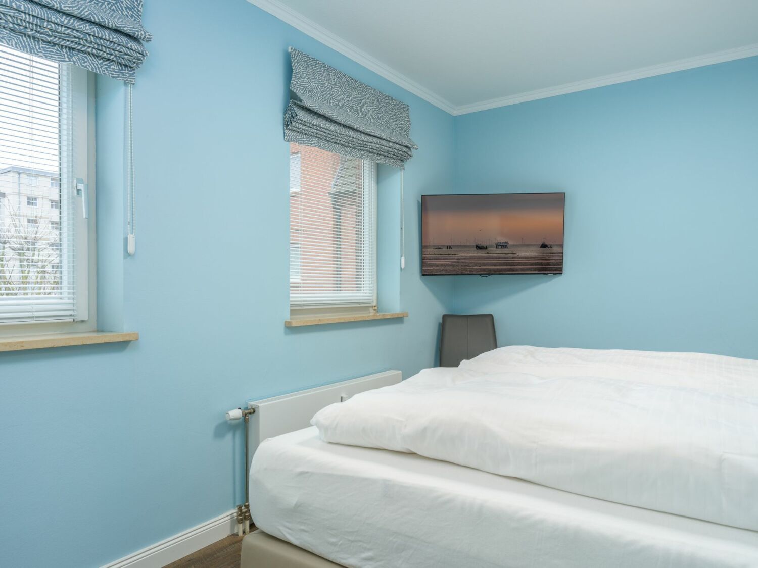 Westerland Fewo See-Lün_Schlafzimmer-TV.jpg