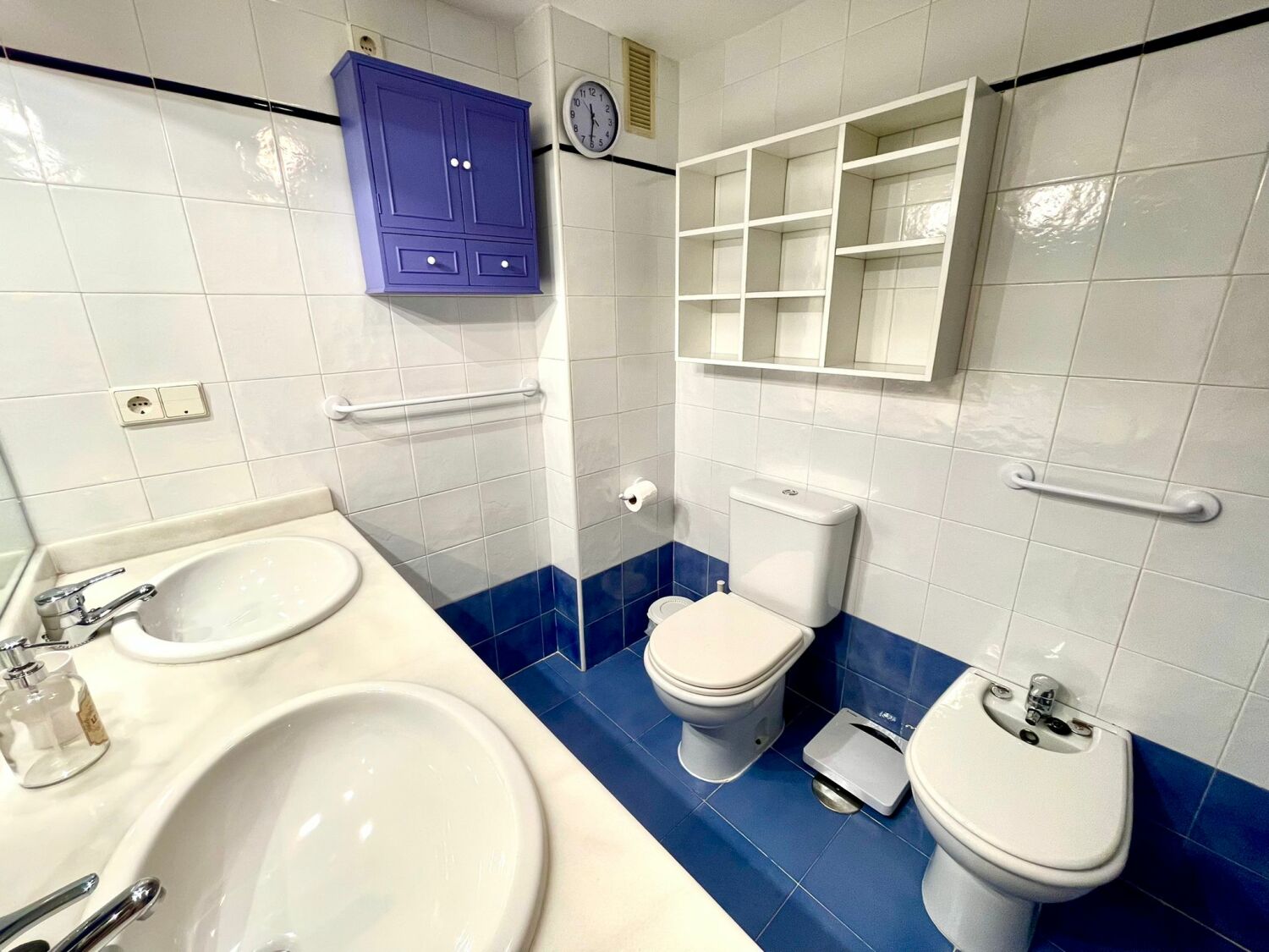 WhatsApp Image 2022-04-29 at 19.54.19 (1).jpeg