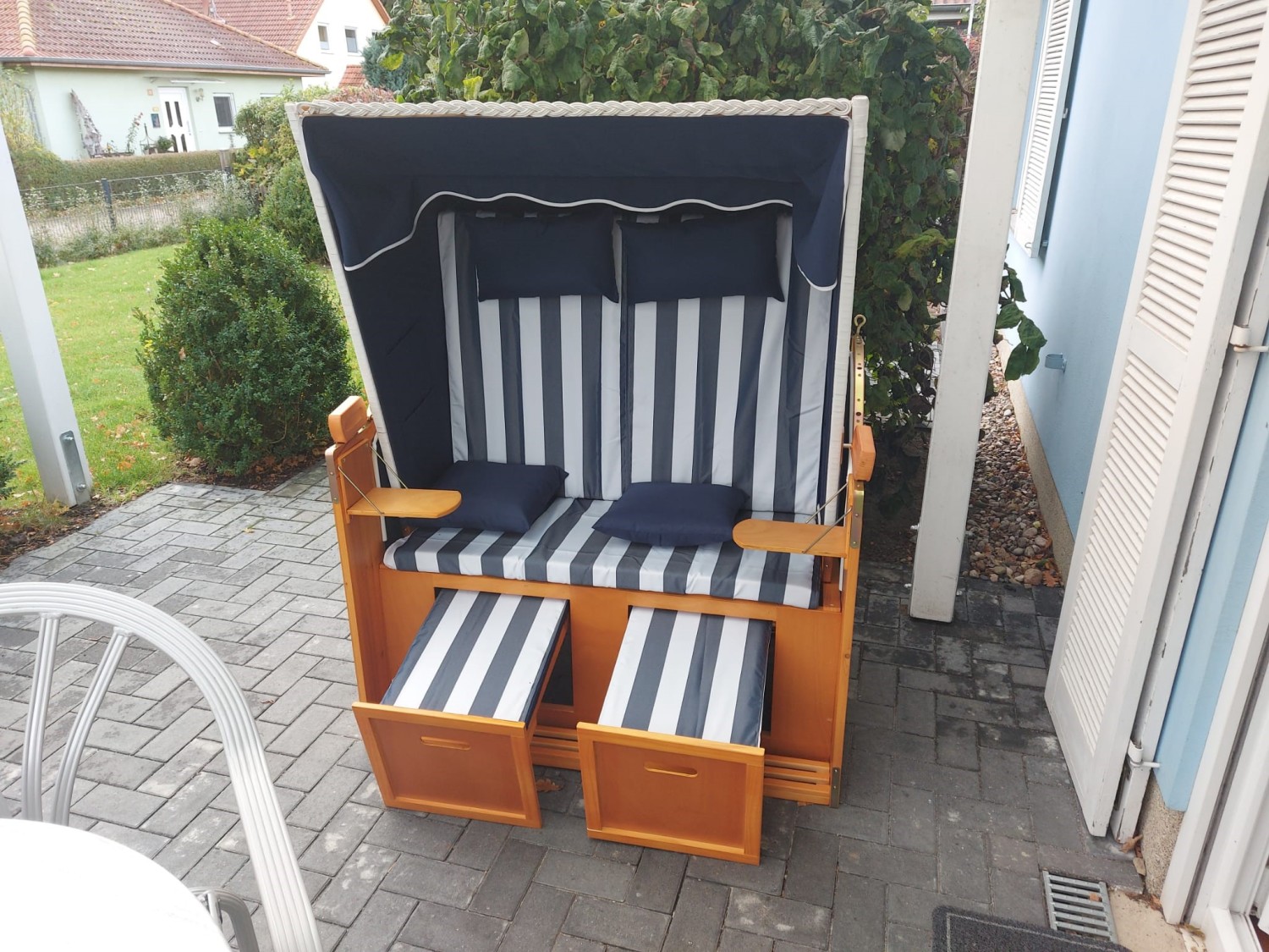 Strandkorb offen.jpg