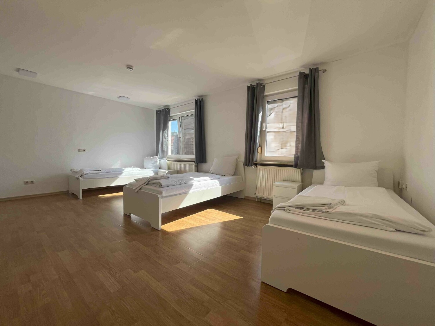 SAD303_(OG links) Rölsstraße 13, 92421 Schwandorf (5).jpg