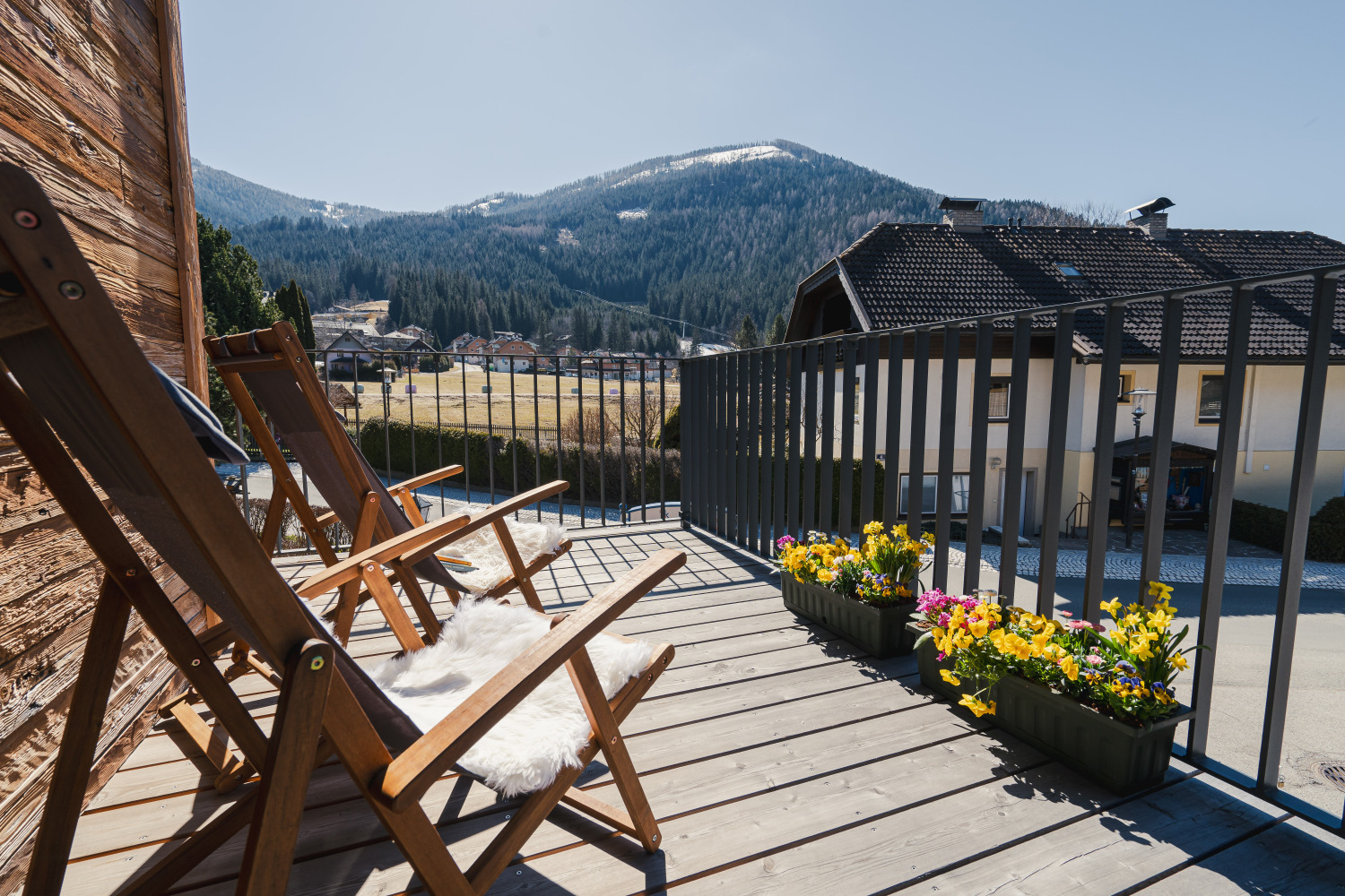 106_Charlet_Bergblick © Mathias Prägant.jpg