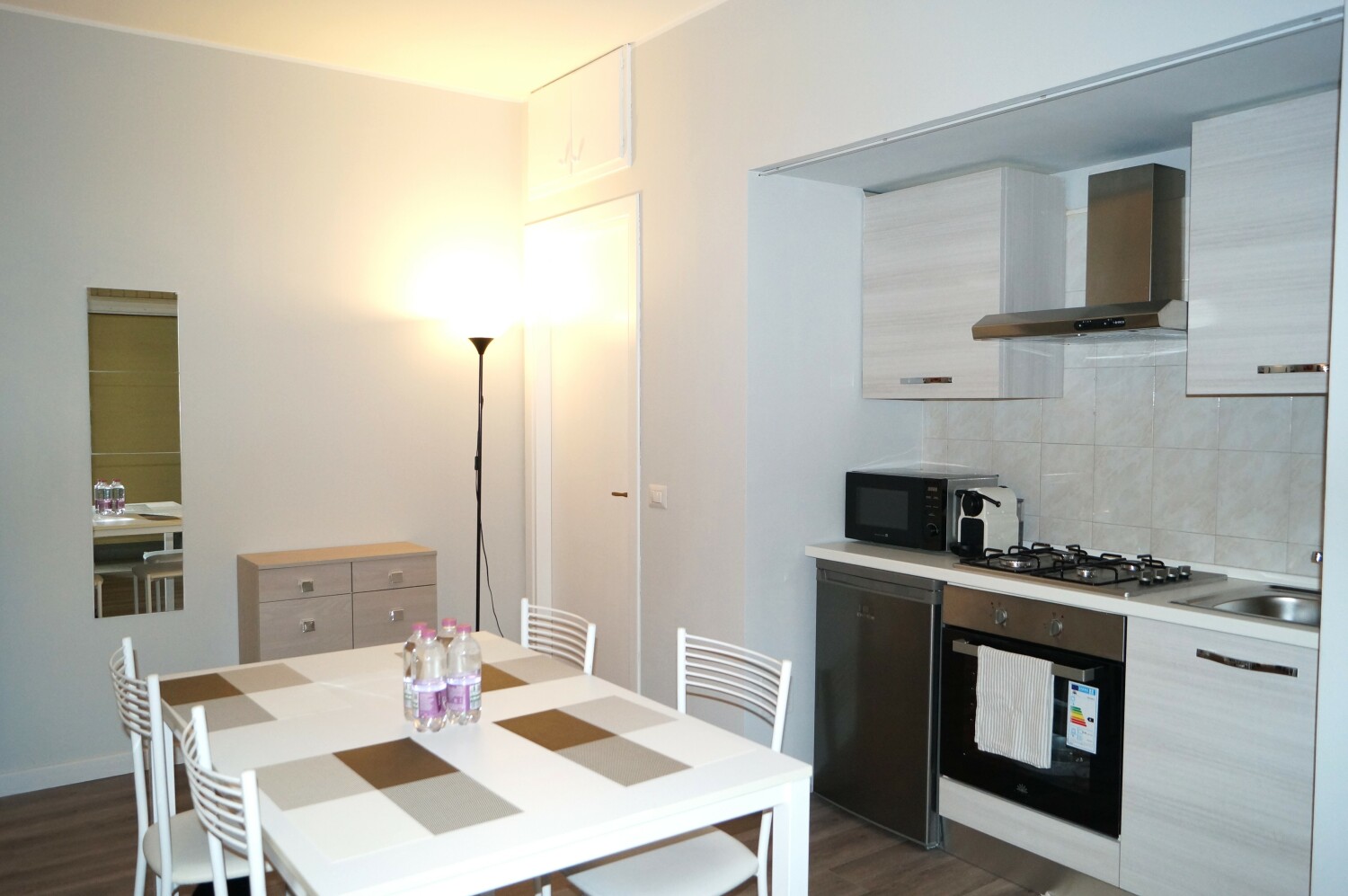 5 - NAVIGLI LIFE - APPARTAMENTO CUCINA 1.JPG