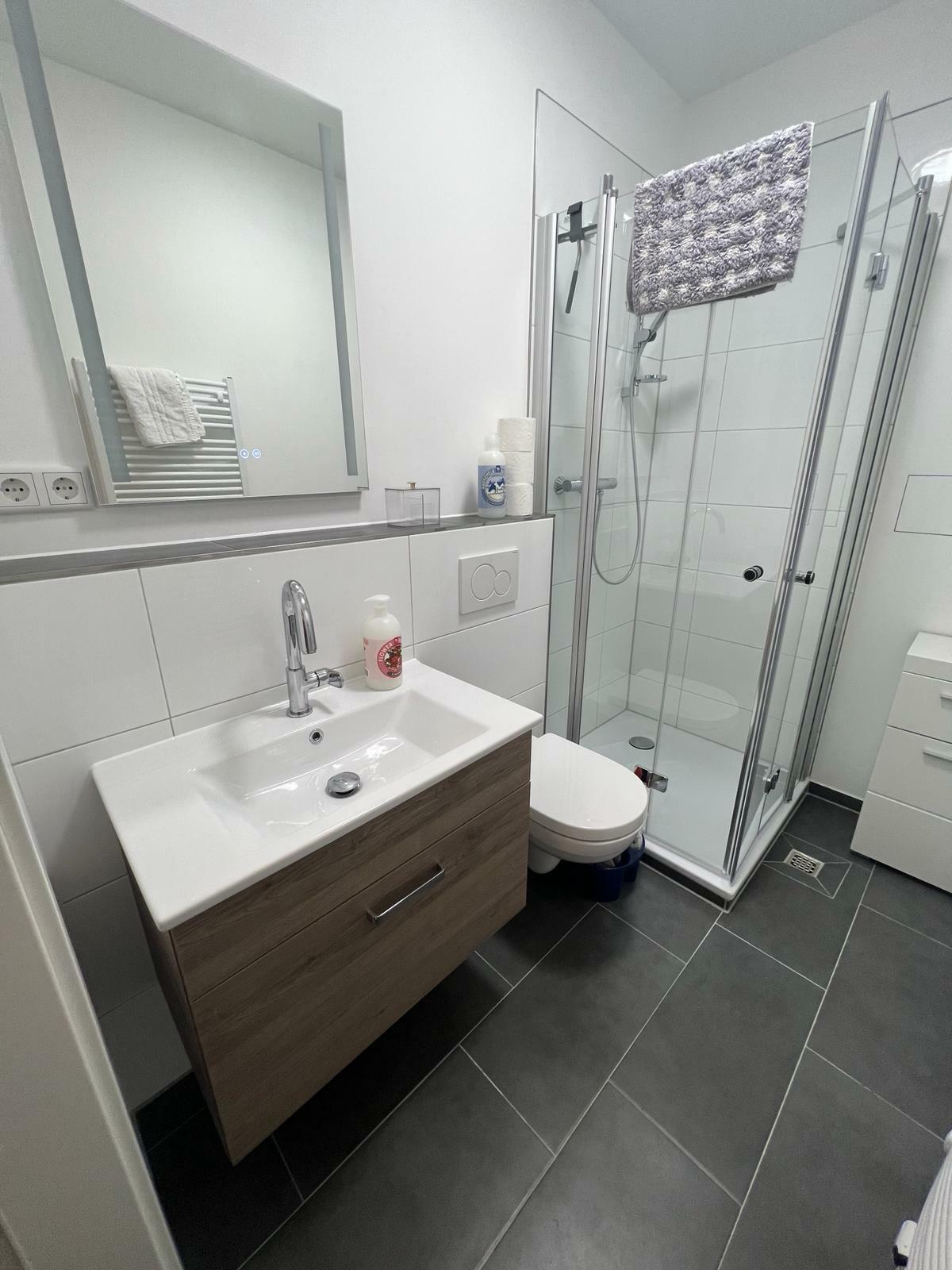 WhatsApp Image 2024-03-10 at 18.01.26 (4).jpeg