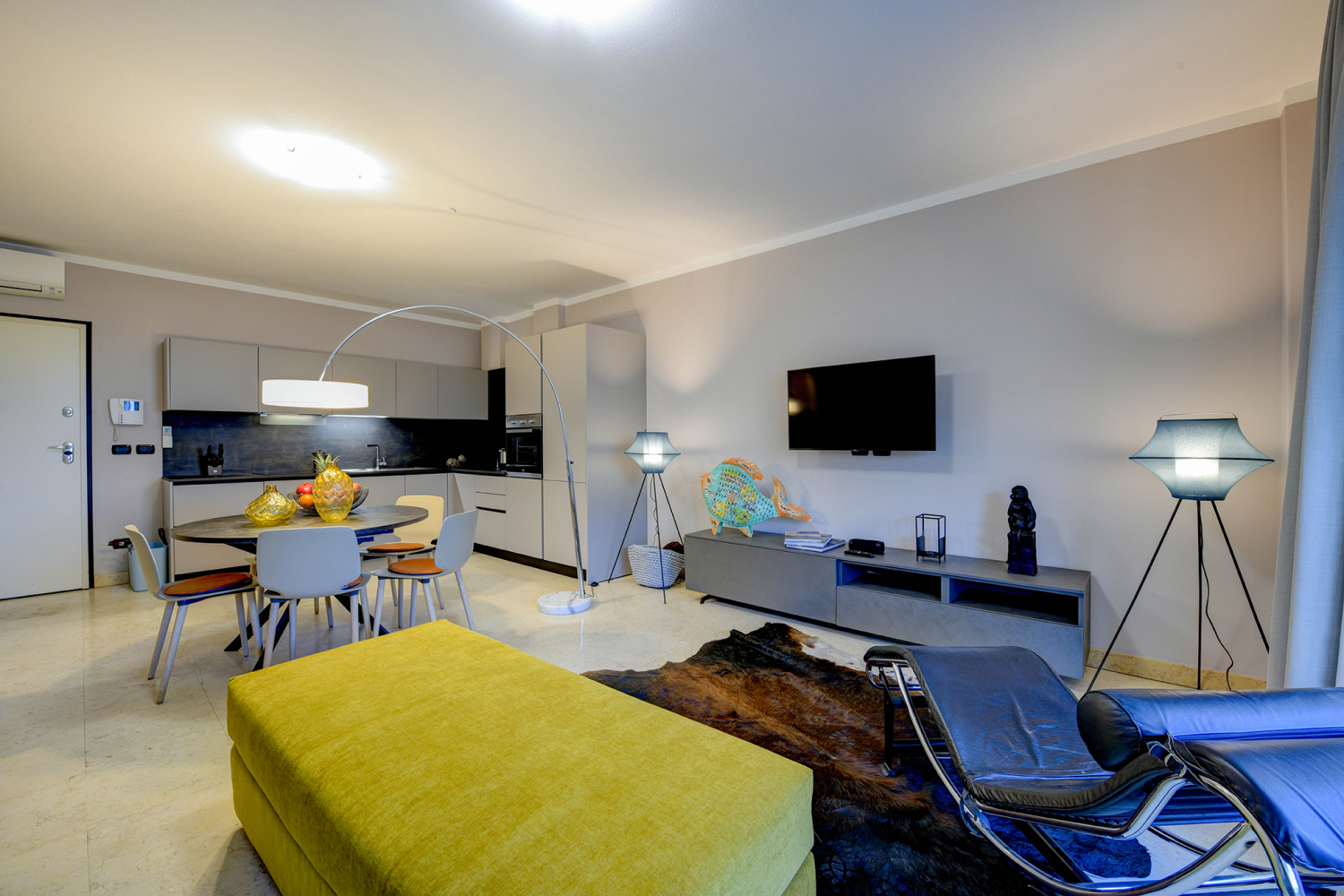 106 Wohnen_Essen_Küche.jpg