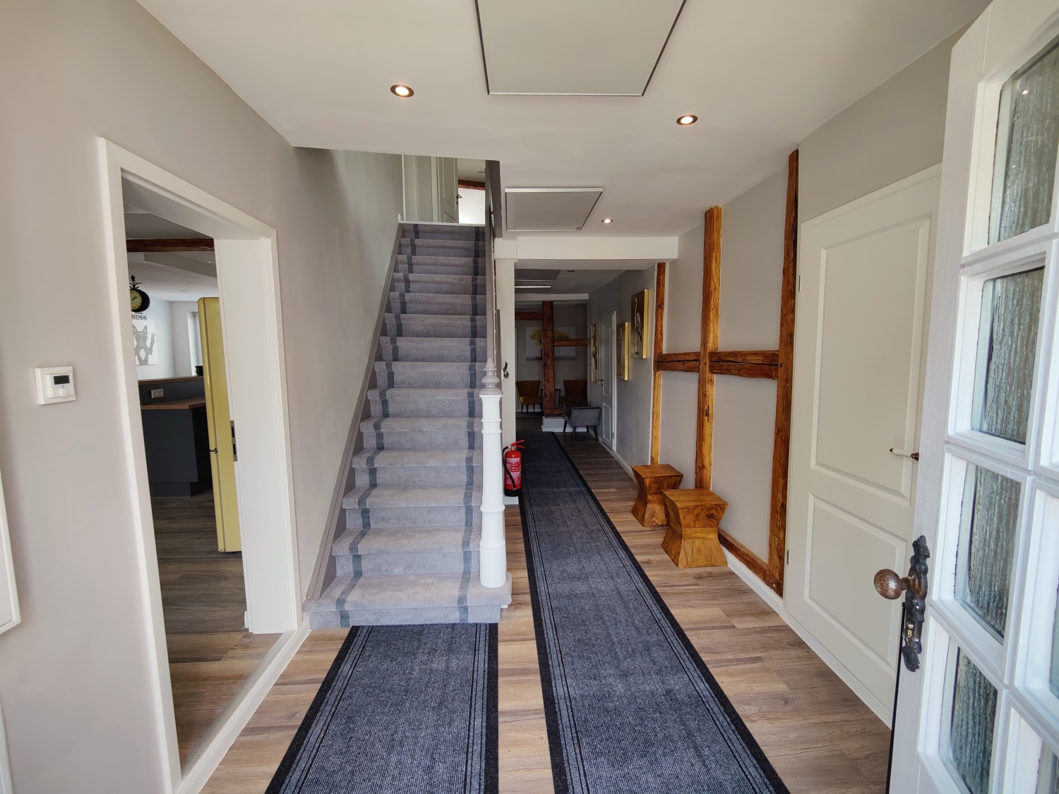 Anischt in Hausflur2.jpg