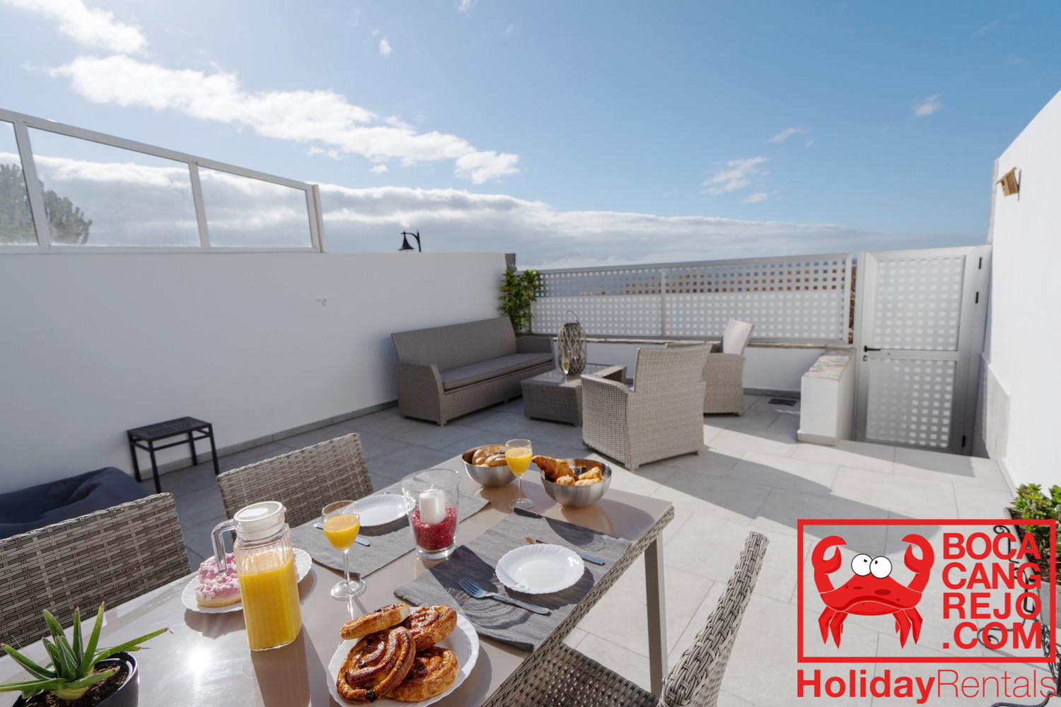 Tabaiba Holiday Home (32).jpg