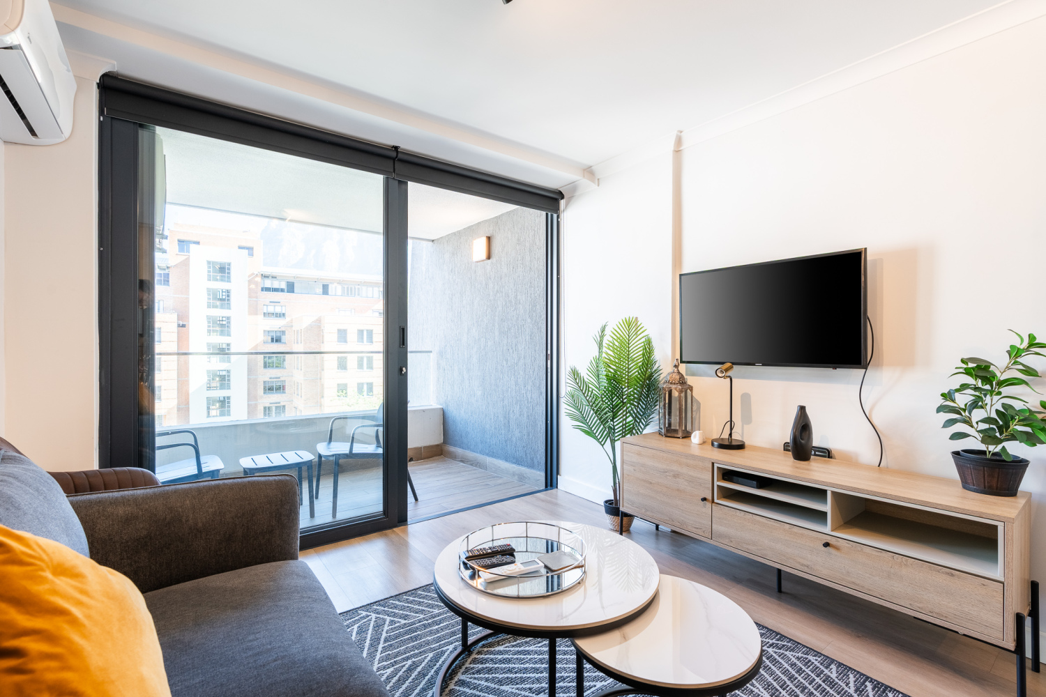 528 Newlands Peak-9.jpg