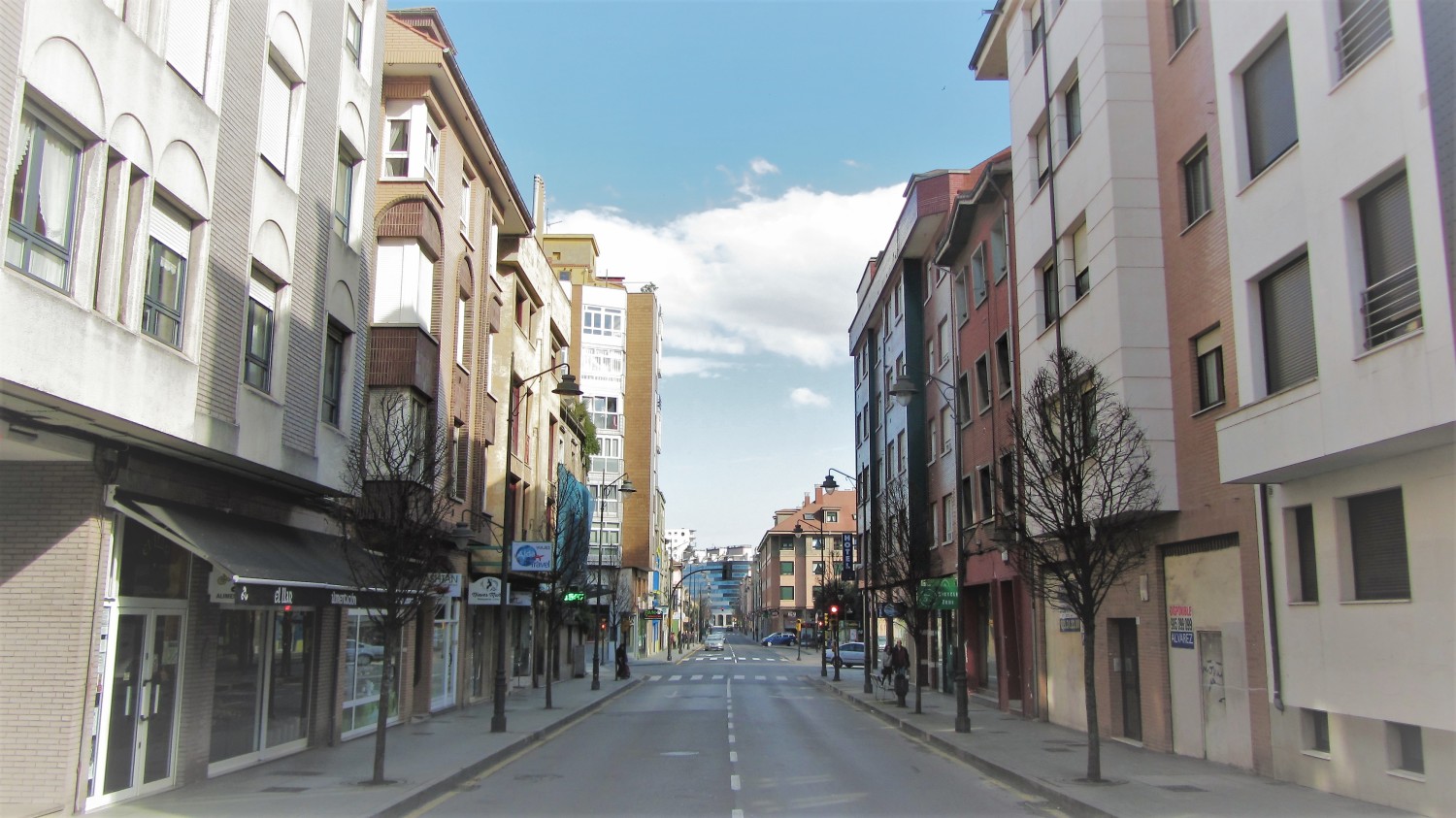 72 Fachada Calle.jpg