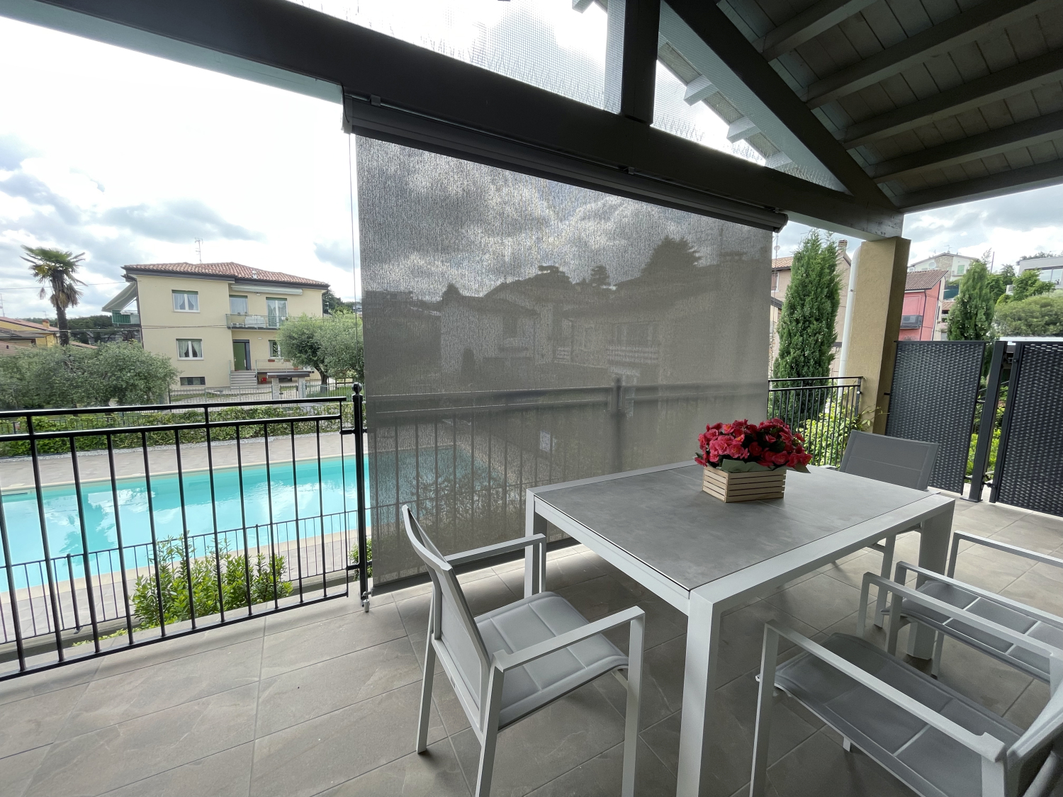 Esterno grande_06.jpg