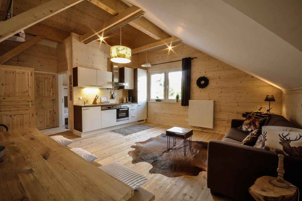 Steirer Apartment (18).jpg