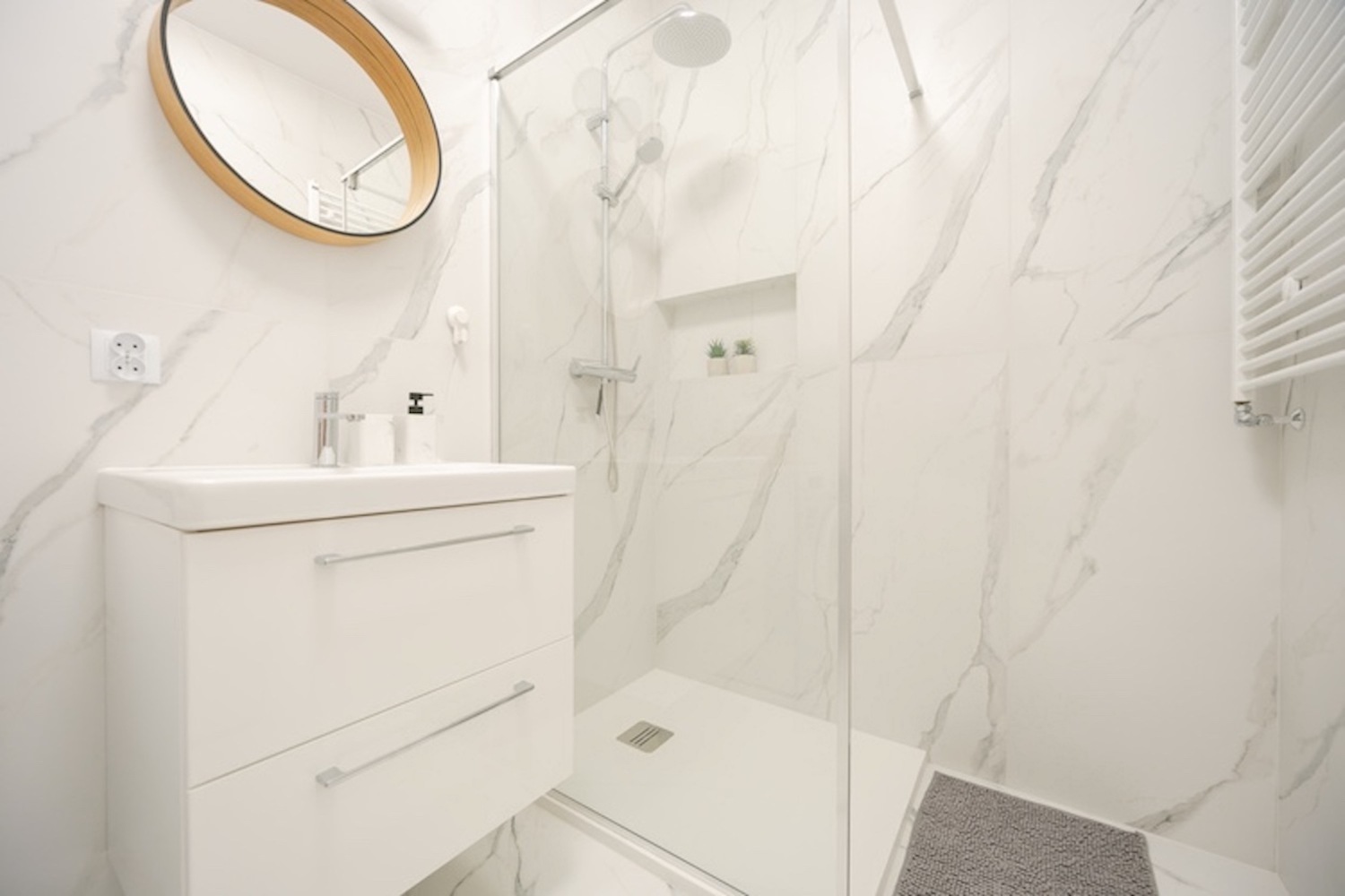 łódź mieszkanie airbnb booking koncerty -1.jpg