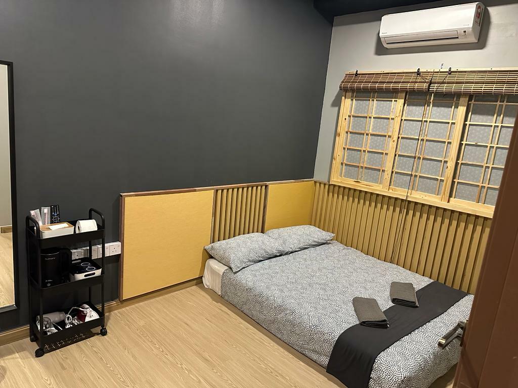 Washitsu Queen (a).jpeg