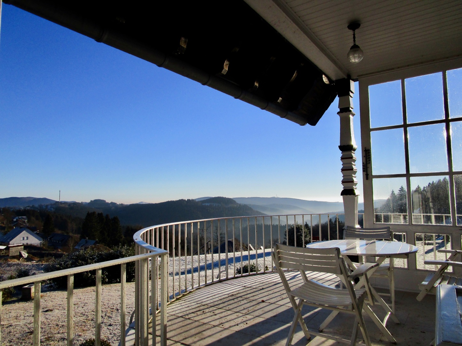 Blick von Terasse Winter.jpg