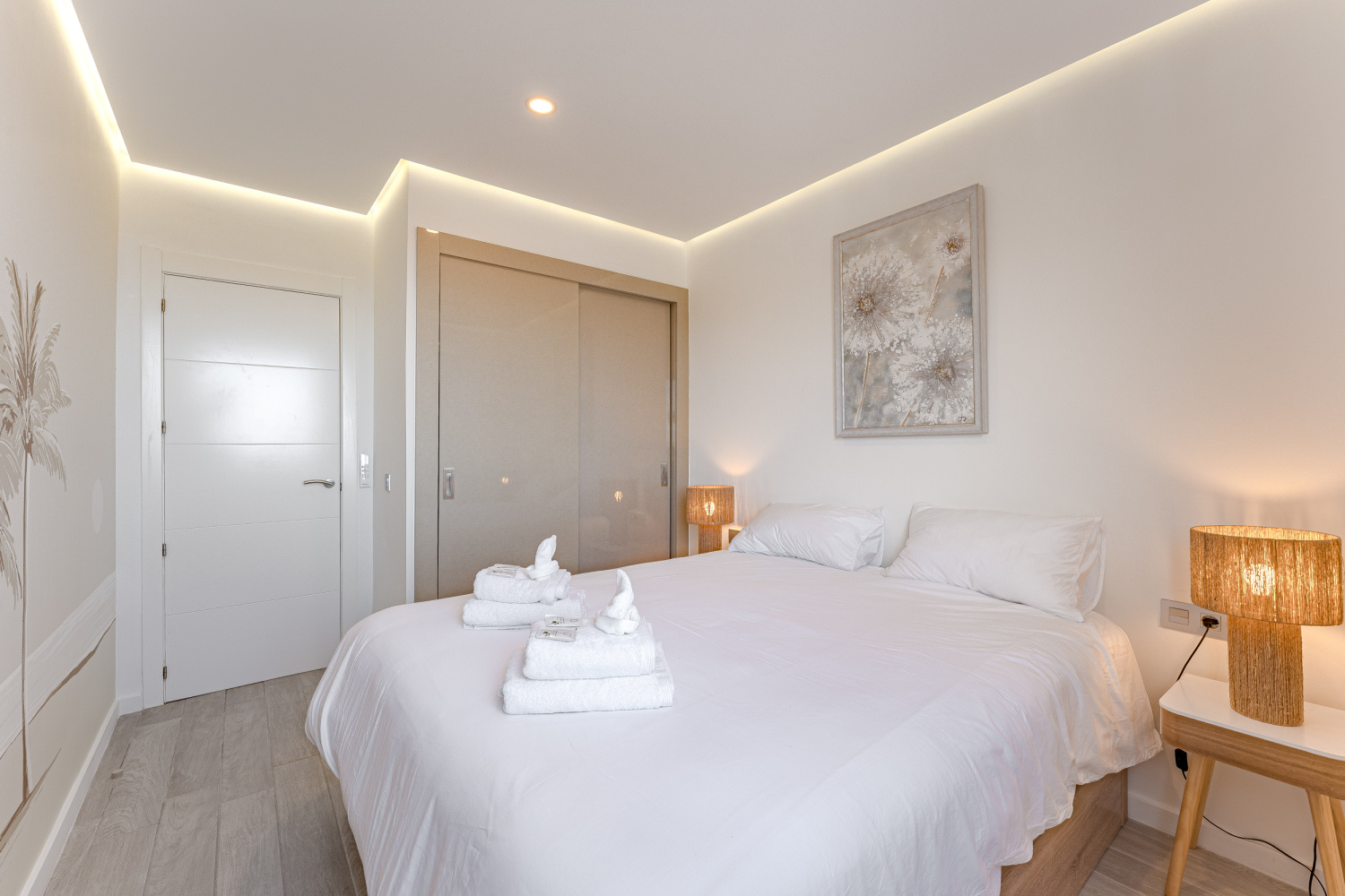 610 VIP bedroom 3.jpg