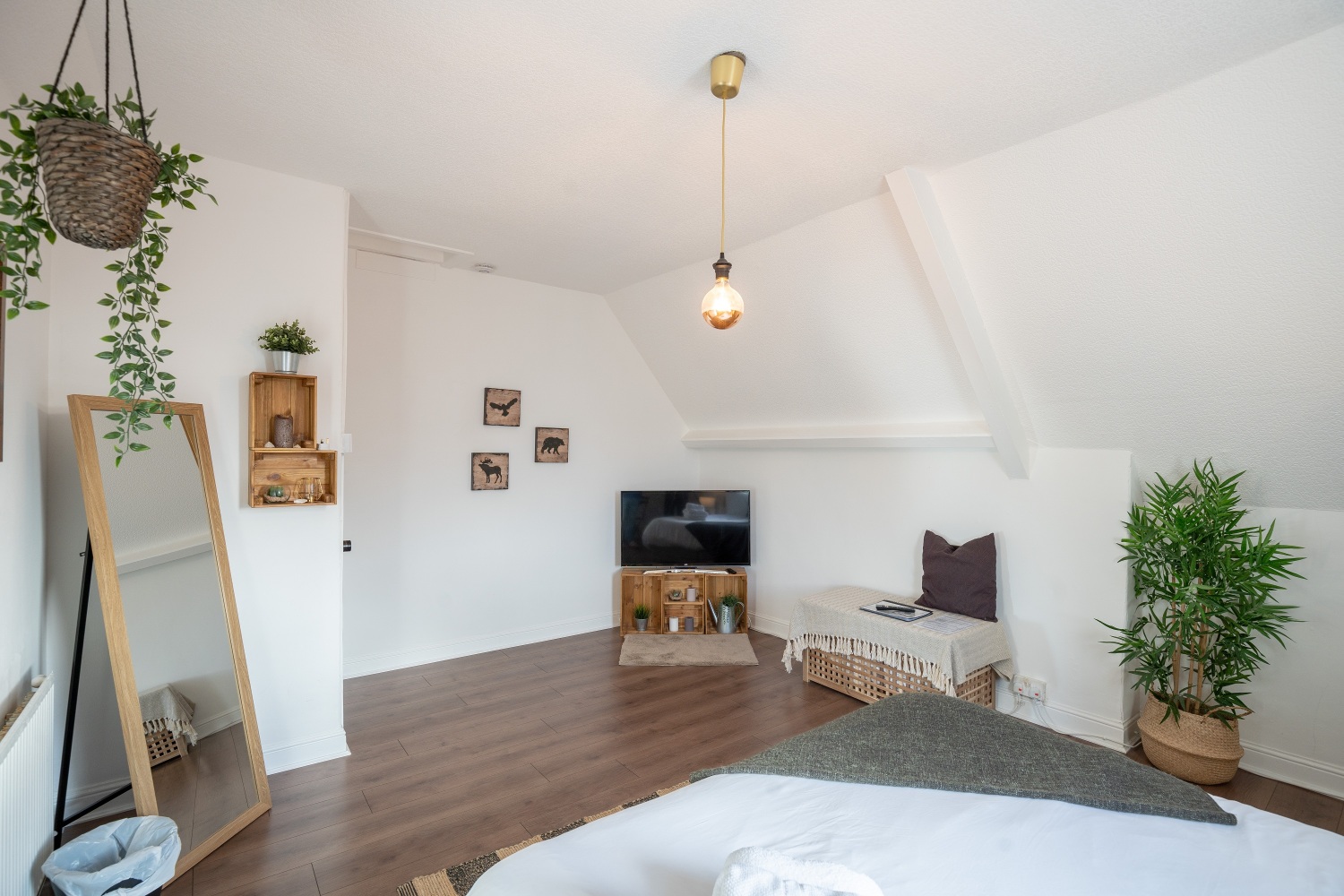 134 Clare Rd Cardiff CF11 6RW 045.jpg