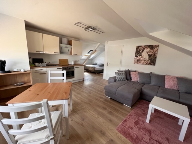 Wohnen und Essen Studio 5.jpg