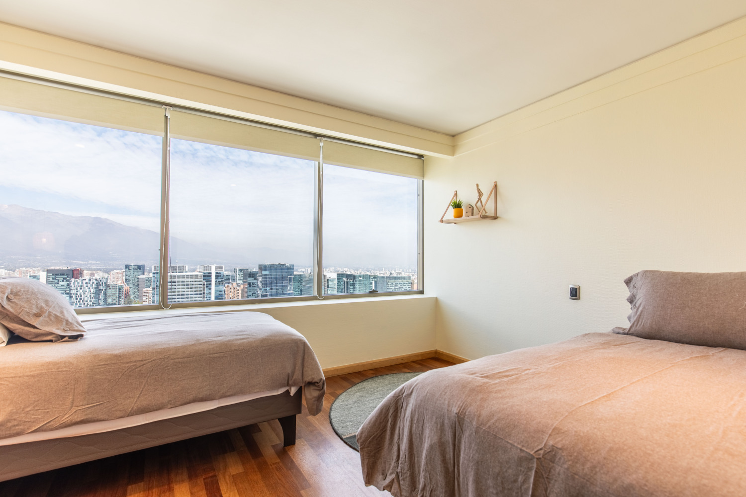 K5749 d3004 (16).jpg