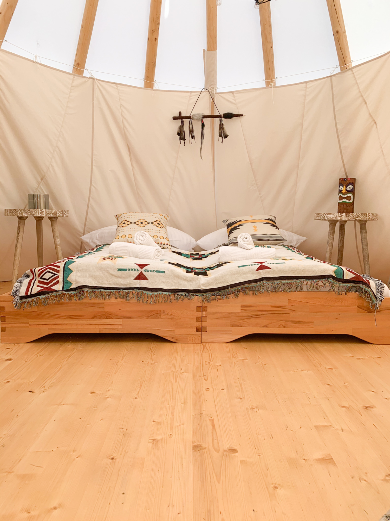 George Glamp Resorts - Tipi Kiowa