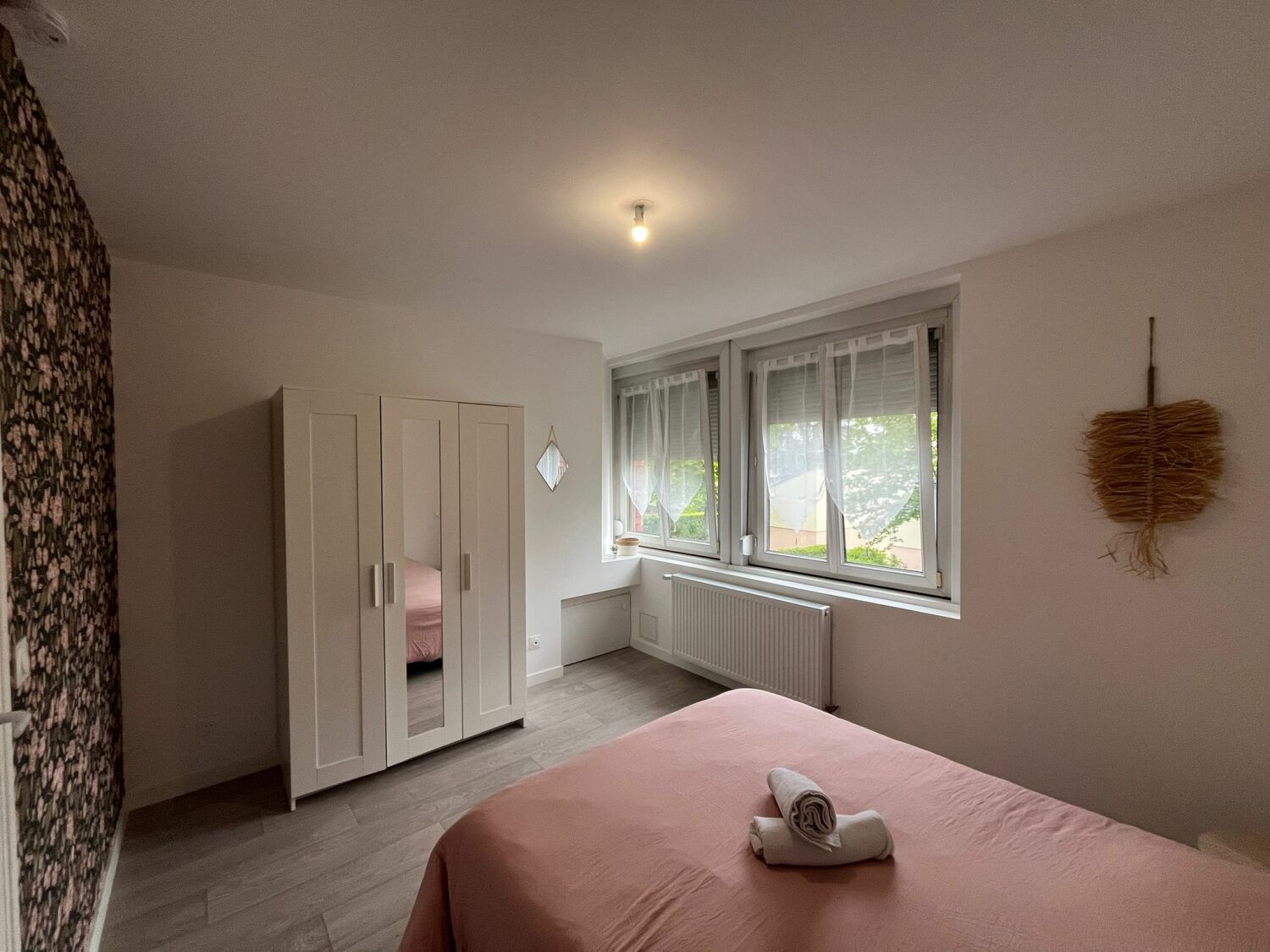 PHOTO-2024-04-19-19-42-06 2.jpg