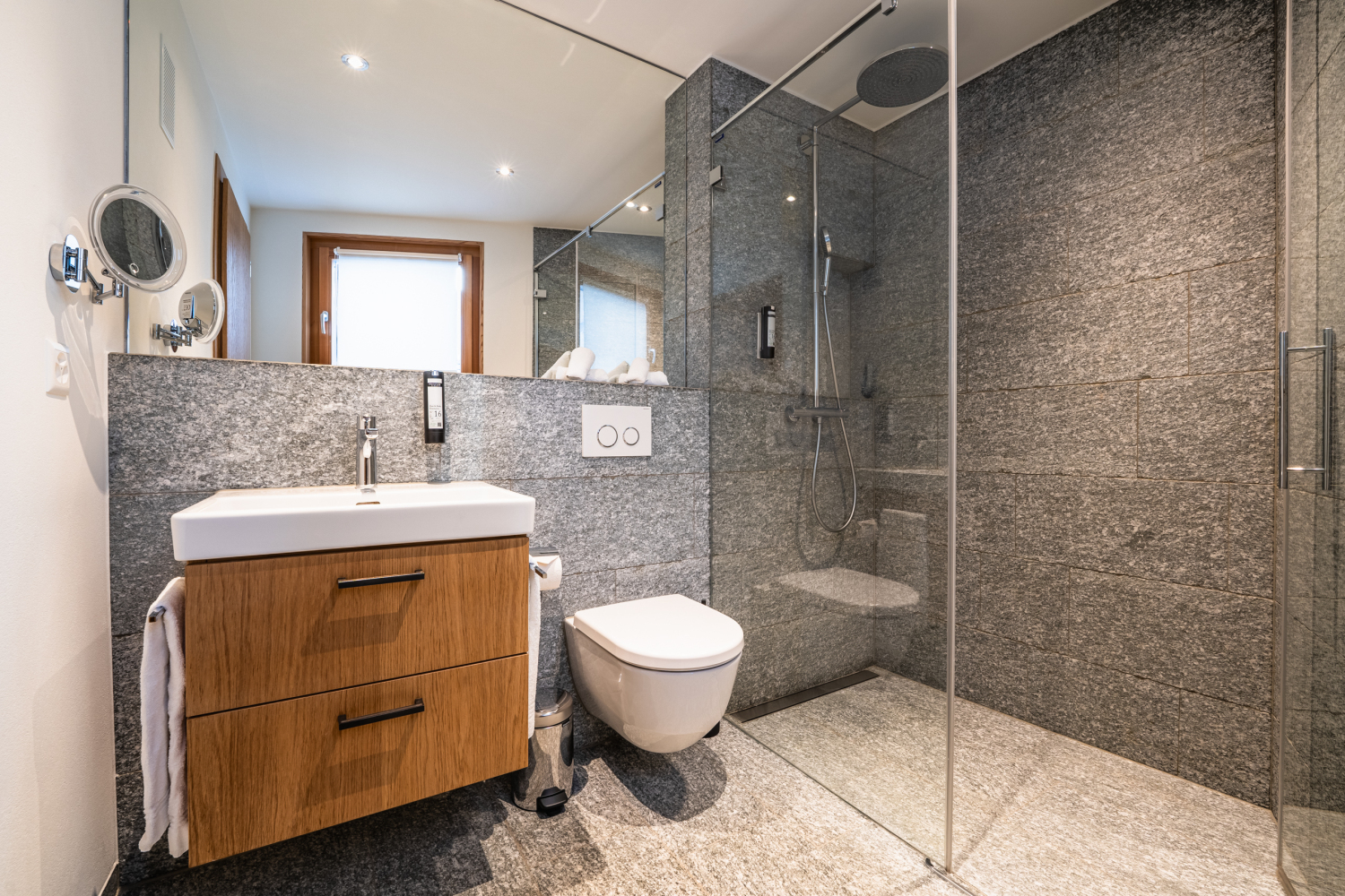 08. November 2023_Untere Gasse 10_@frederik_kalbermatten_111-HDR.jpg