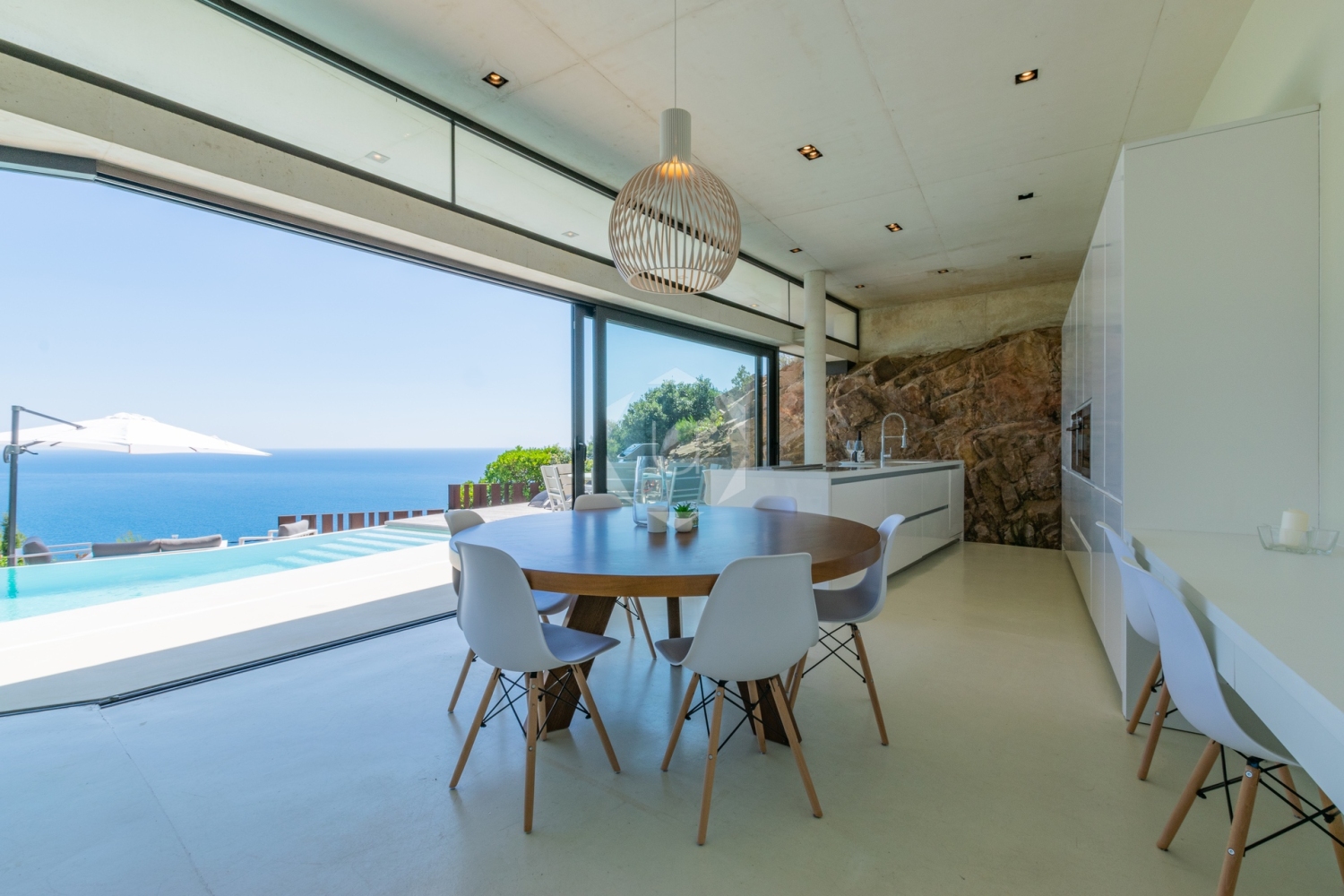 Villa Crystal, Luxury rental home in Aiguablava, Begur, Costa Brava (17).jpg