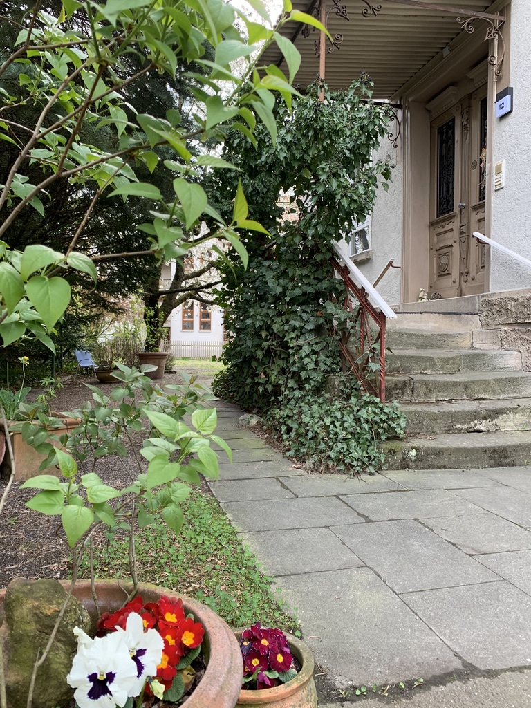 apartment_ferienwohnung_metzingen_gross__annemarie_eingang.jpg