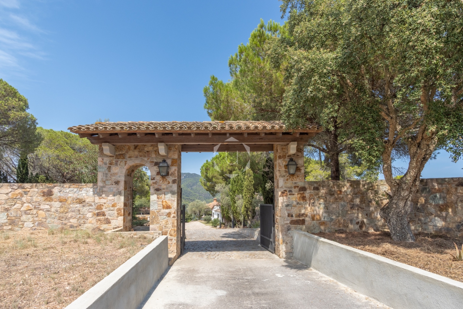 Unique luxury home in Tossa de Mar, Costa Brava, baix Emporda0001.jpg