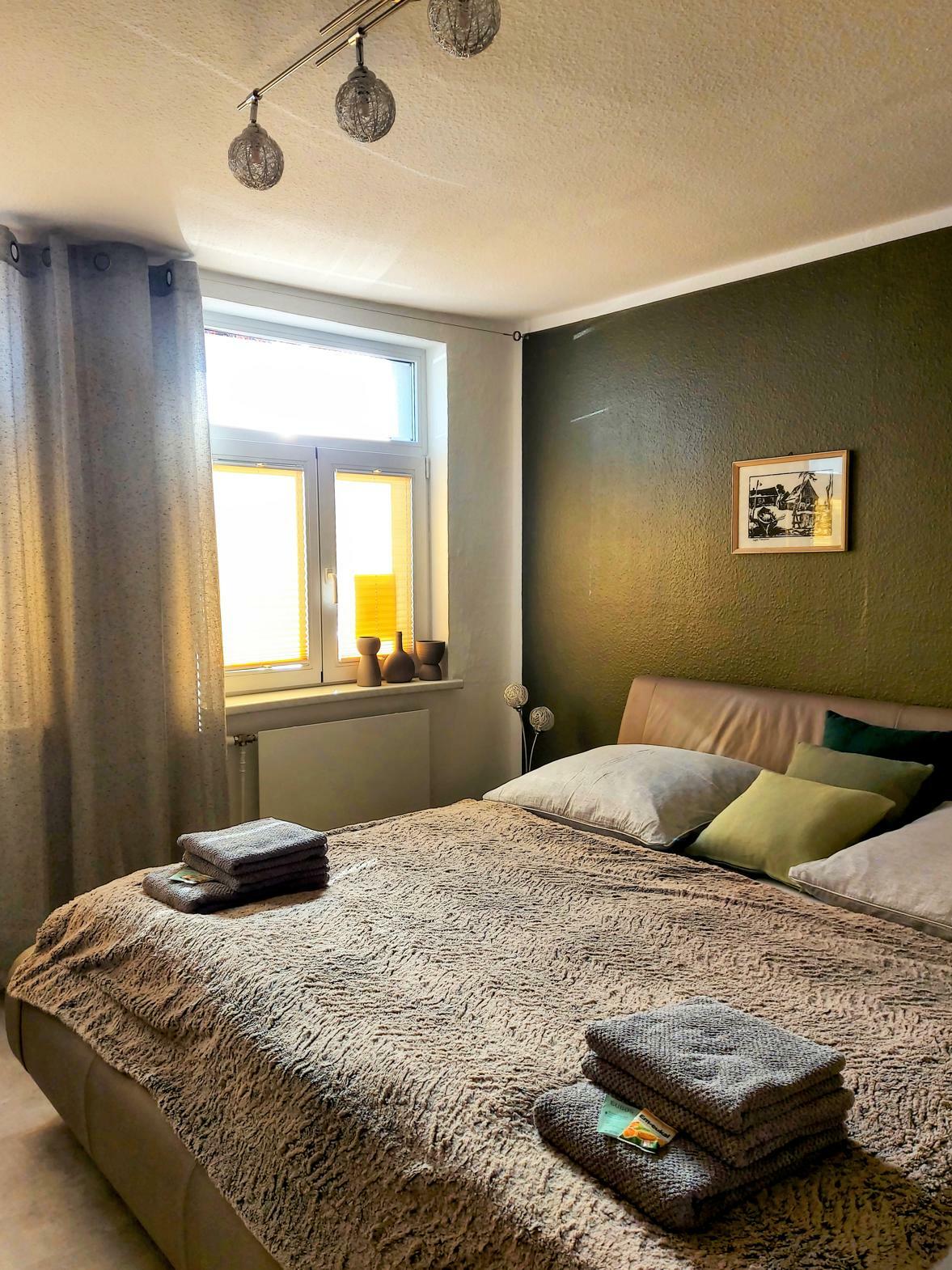 Apartment Schlafzimmer1 (2)-1177x1570.jpg