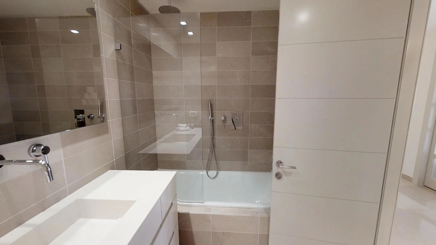 gzWP6WSsVE8 - 06.12.2018_12.09.05.jpg