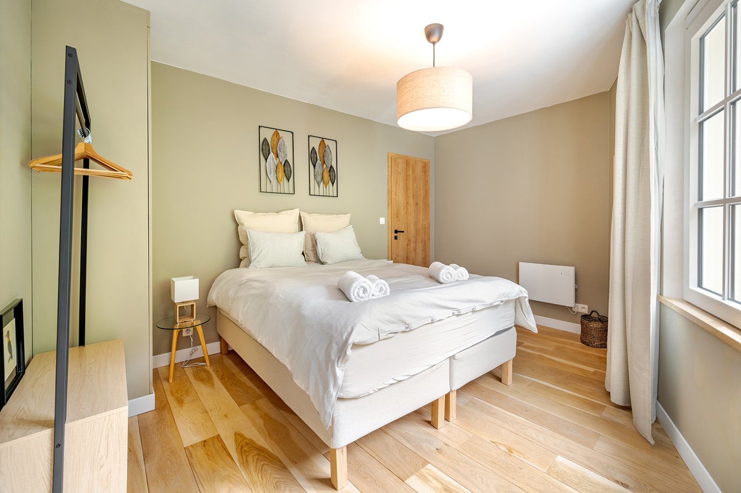 LROOur-10-01 (15).jpg