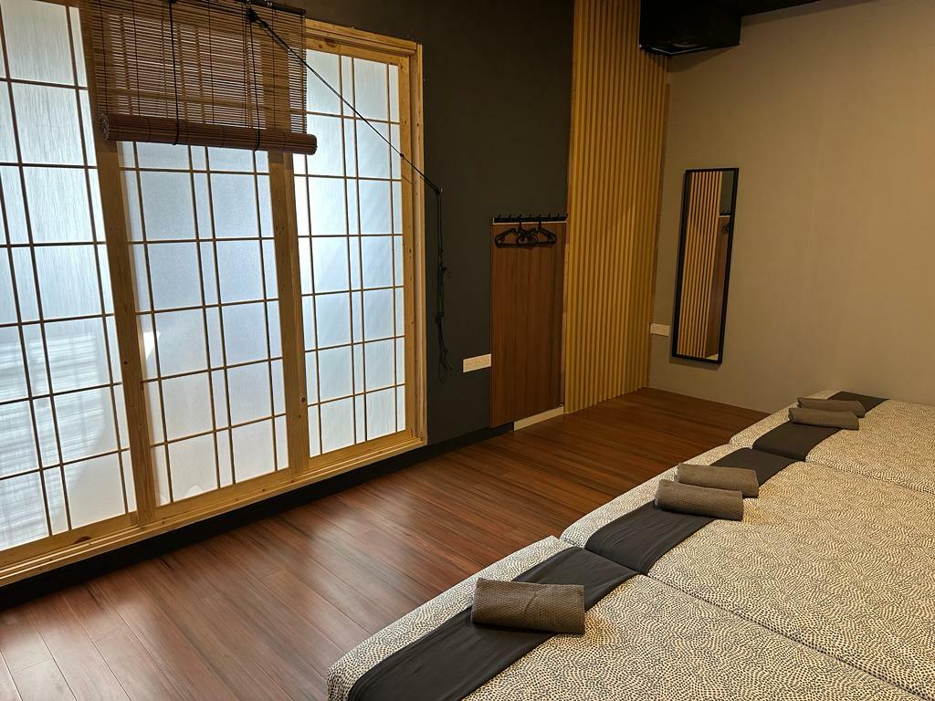 bedroom with balcony.jpeg