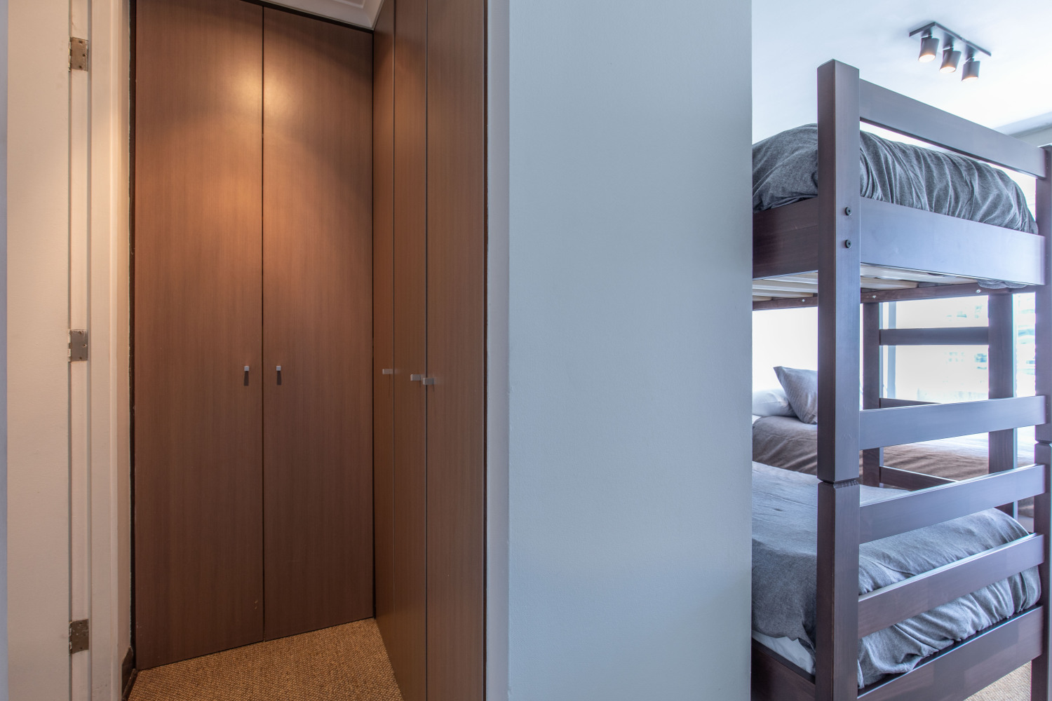 CXII120 904a (19).jpg